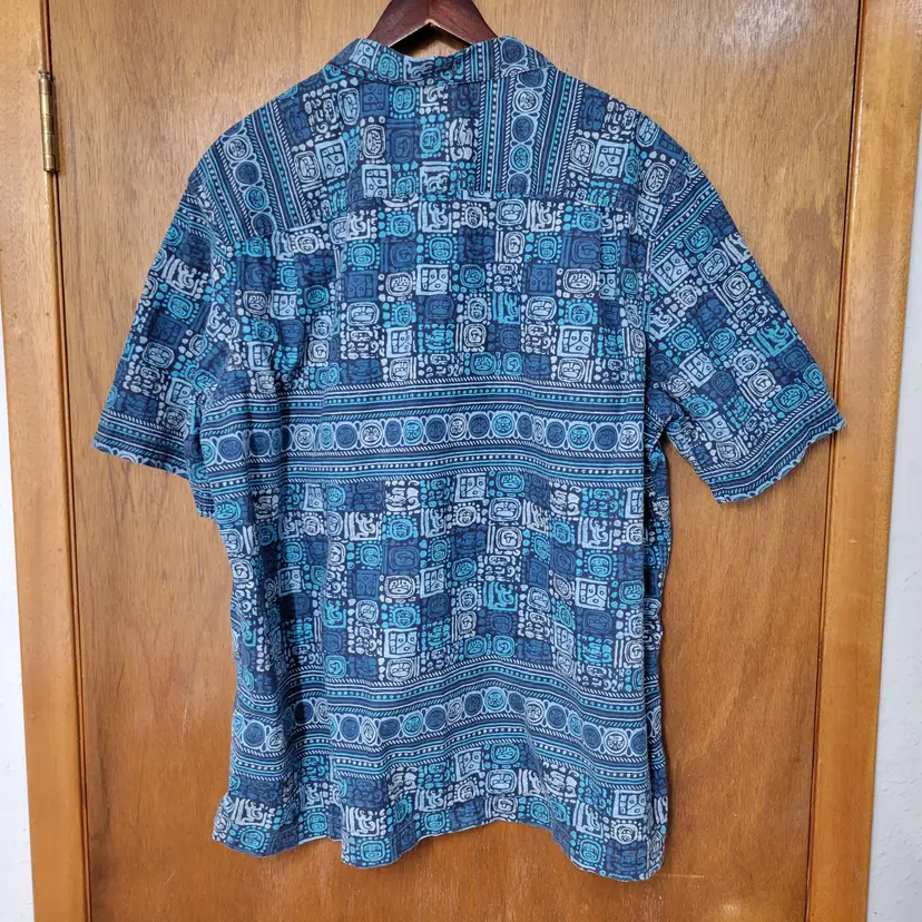 LL Bean Mens XL Blue Mayan Glyph Print Cotton Button Up Shirt 300229 Traditional