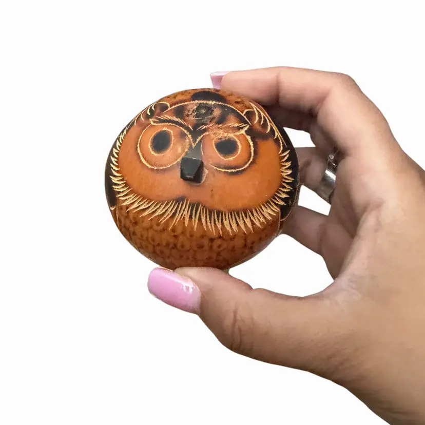Round Short owl gourd figurine