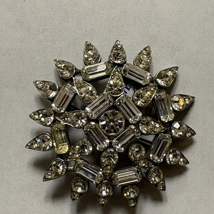 Vintage Pot Metal Large Clear Rhinestone Brooch