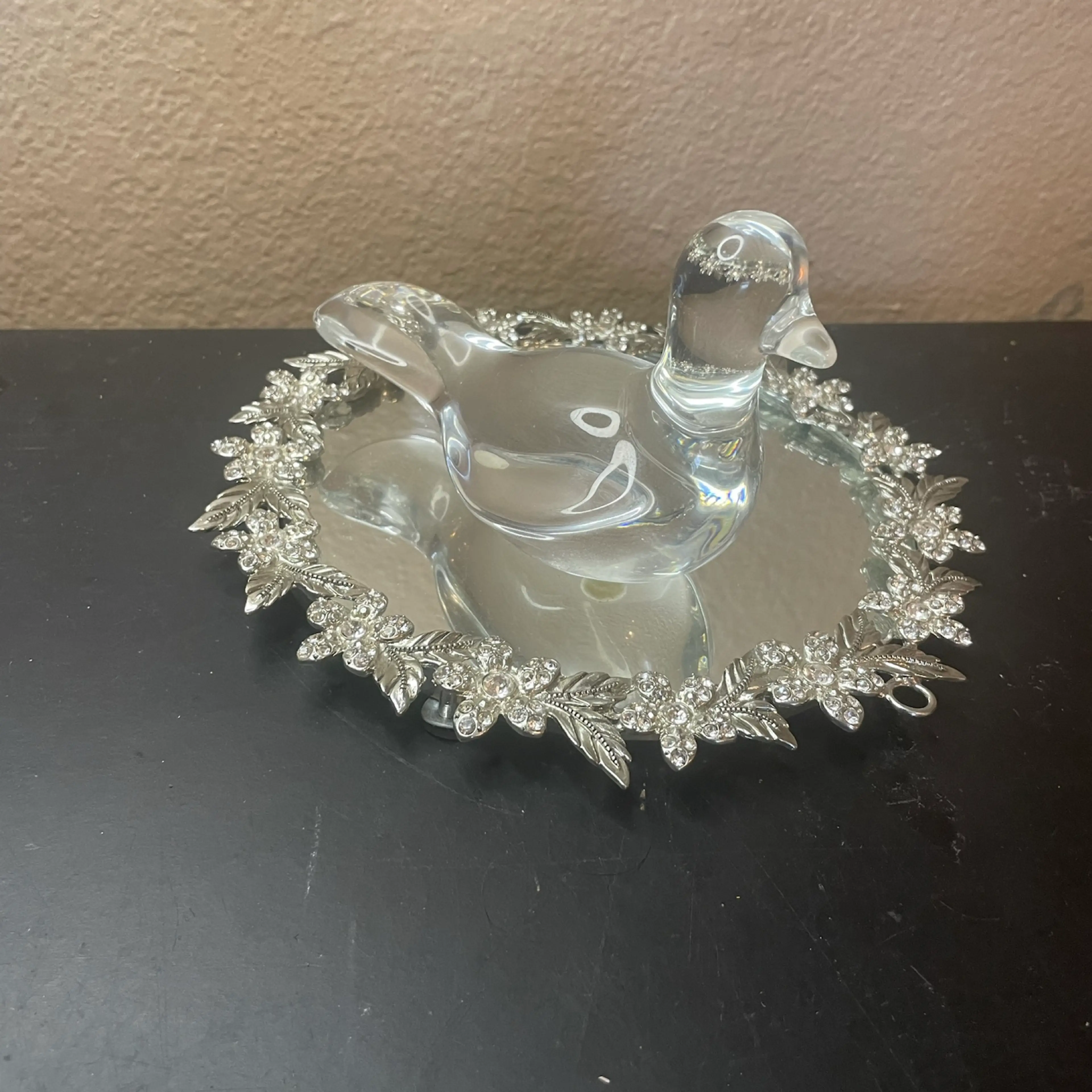 Image 2 of 6