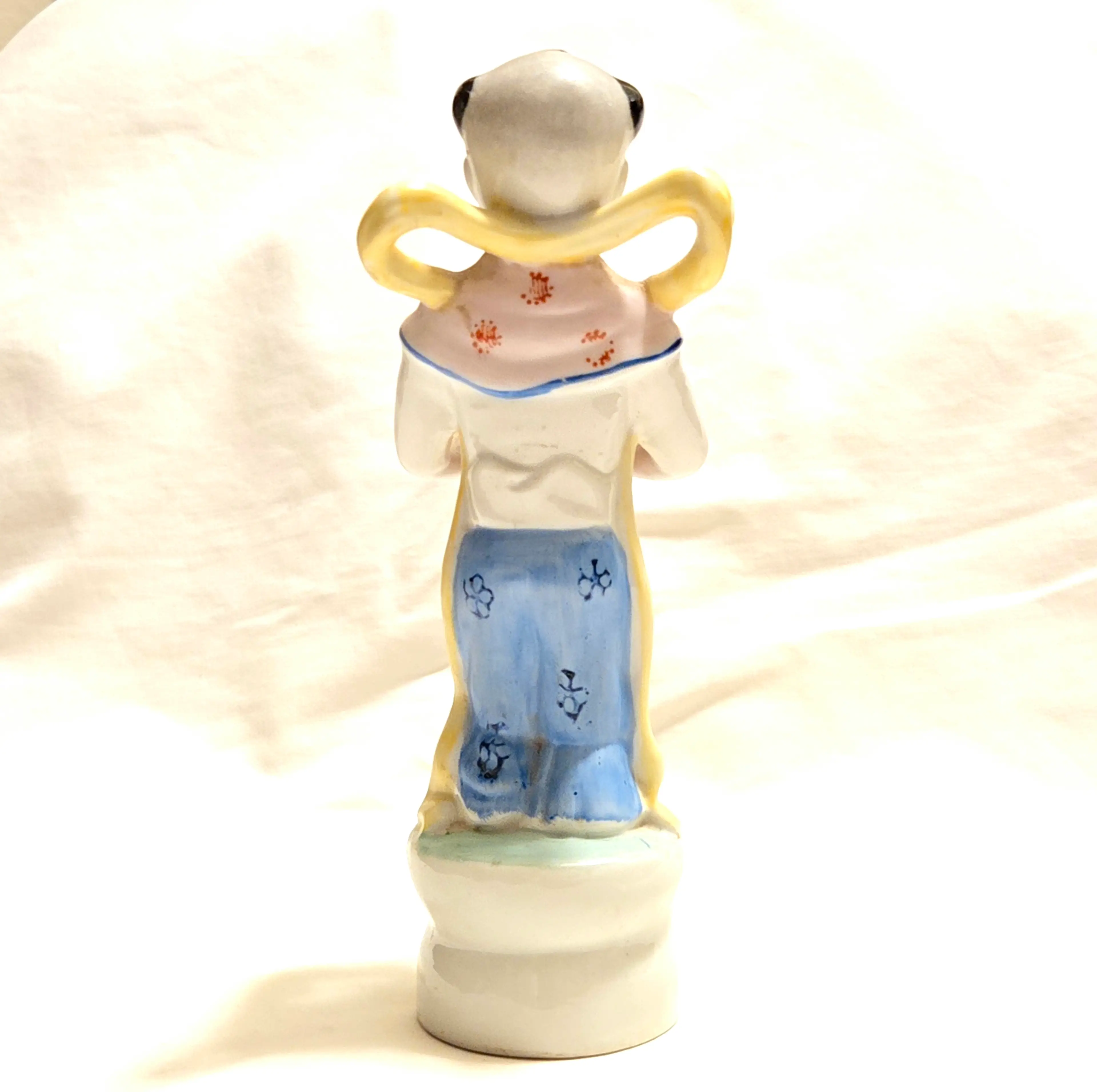 Image 3 of 20