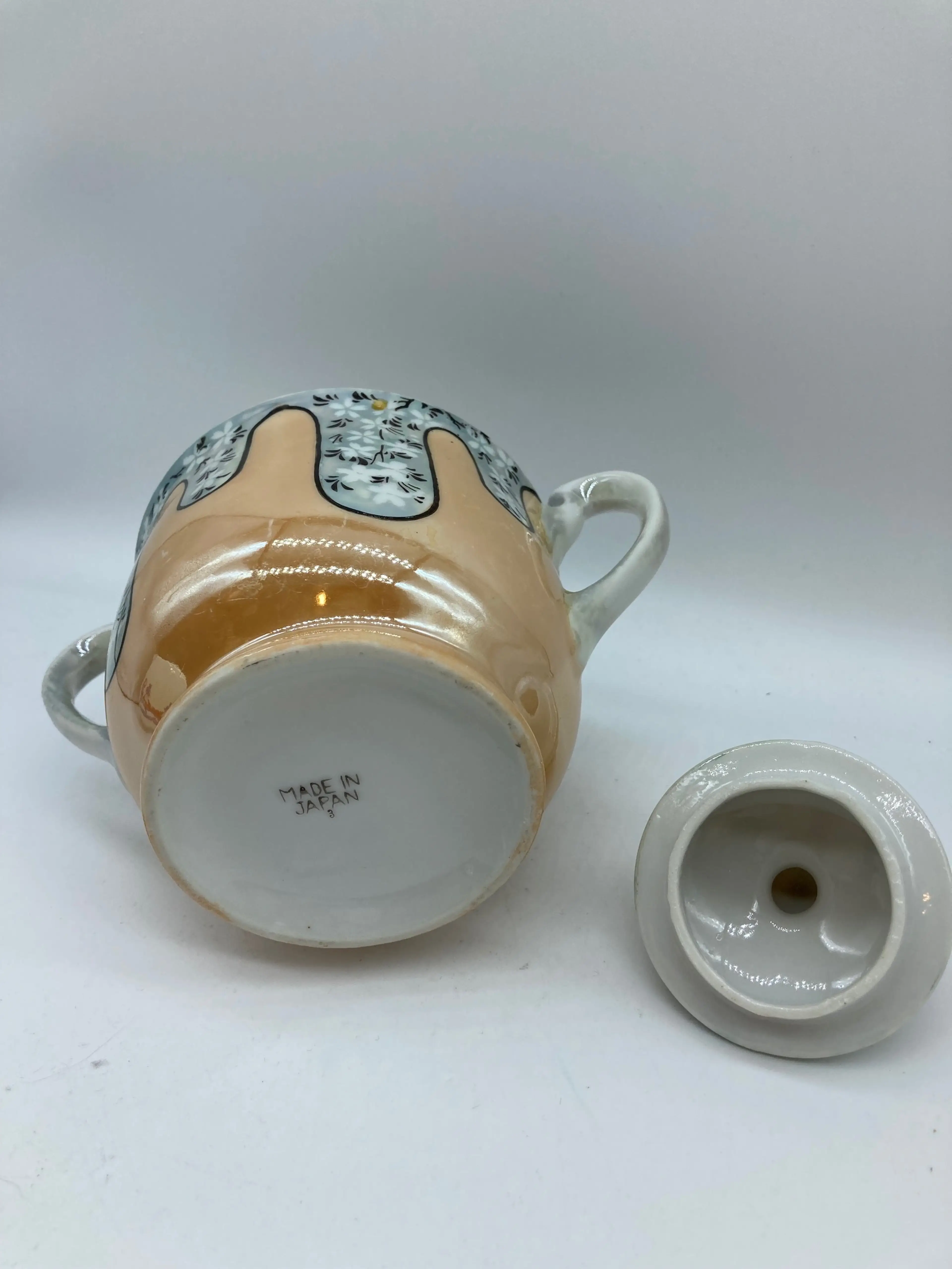 Image 4 of 4