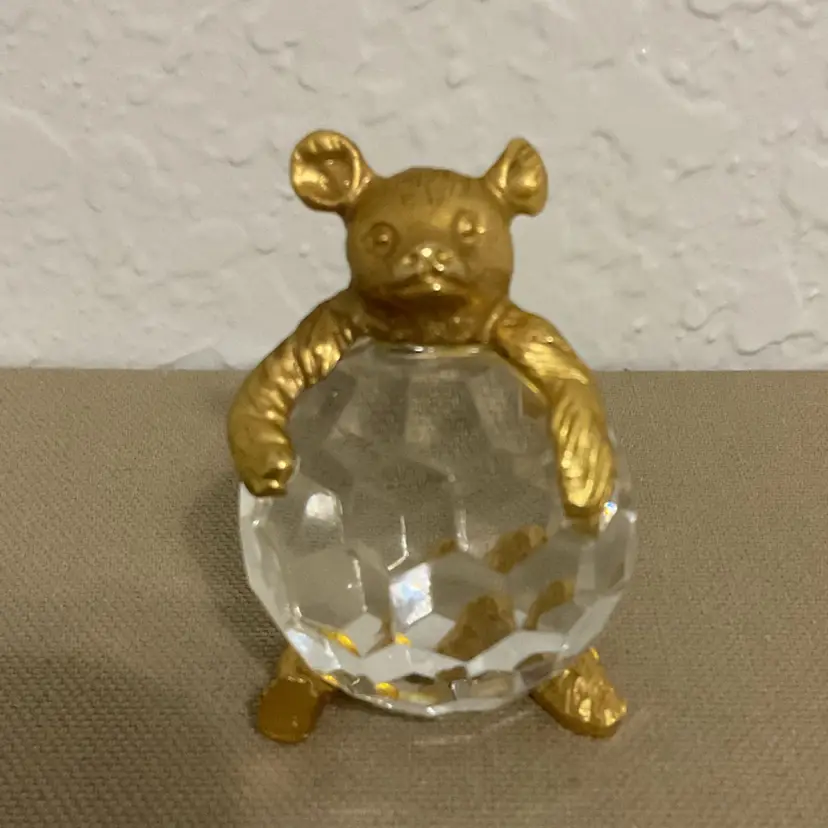 🎉 Gold-plated Lead Crystal Bear Figurine