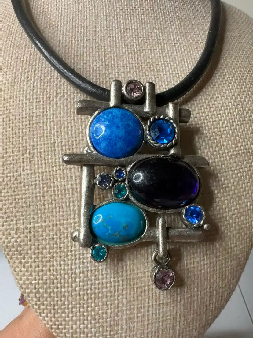 Vintage Stone Glass Rhinestone & Acrylic Cabochon Necklace