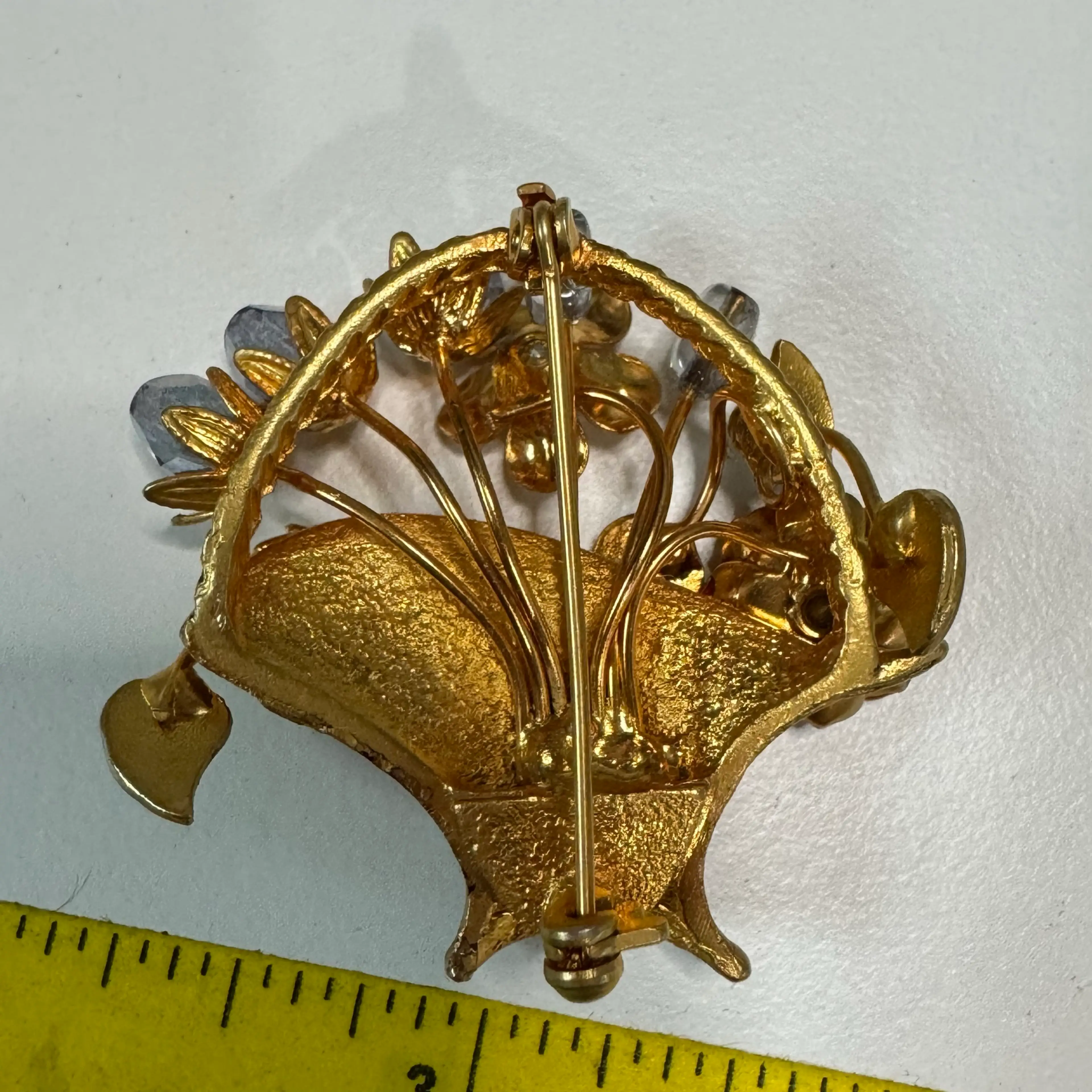 Image 3 of 4