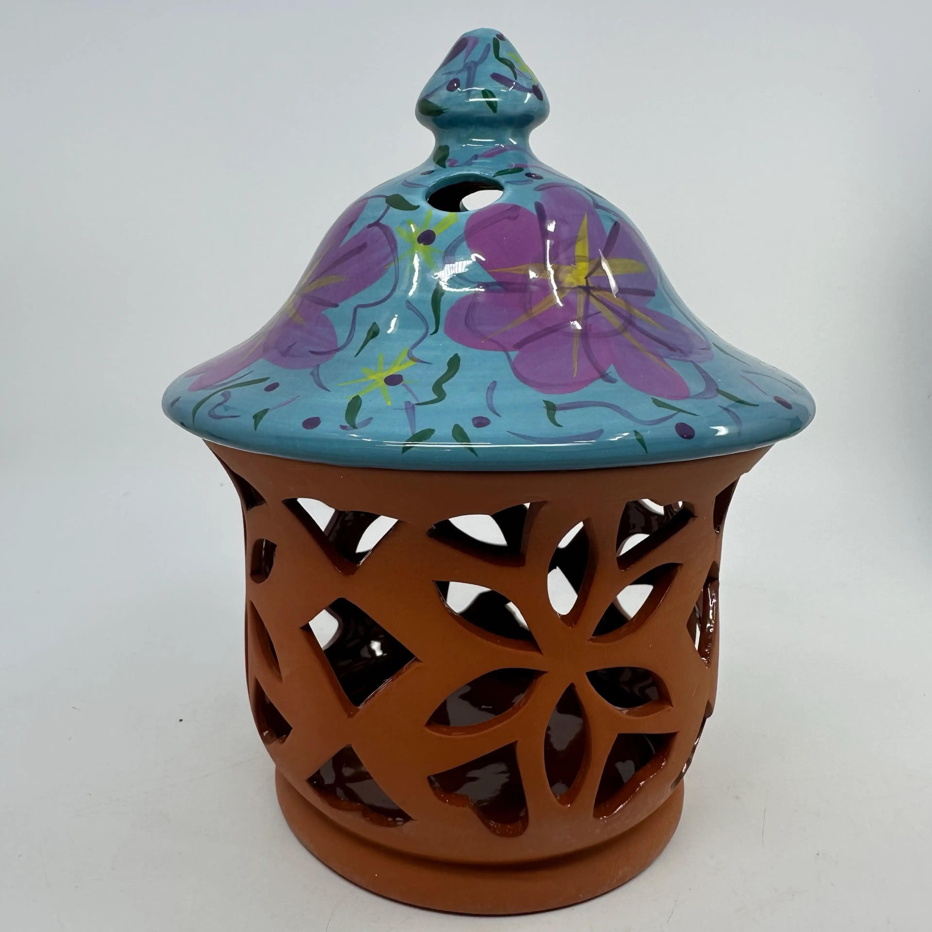 Image 2 of 7