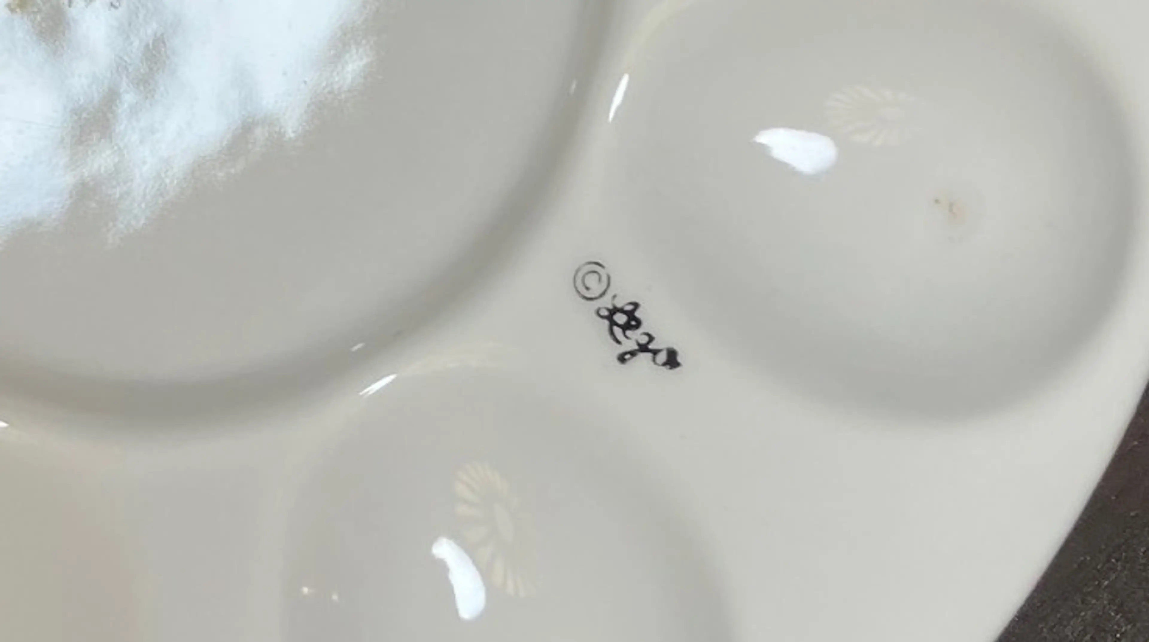 Image 4 of 4