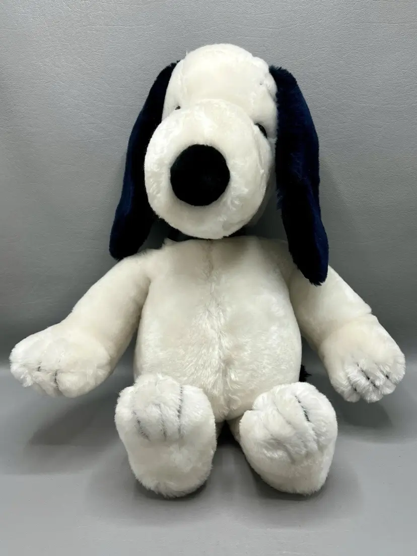Vintage Snoopy Plush 18" Determined Productions ©1968 Made Korea Peanuts