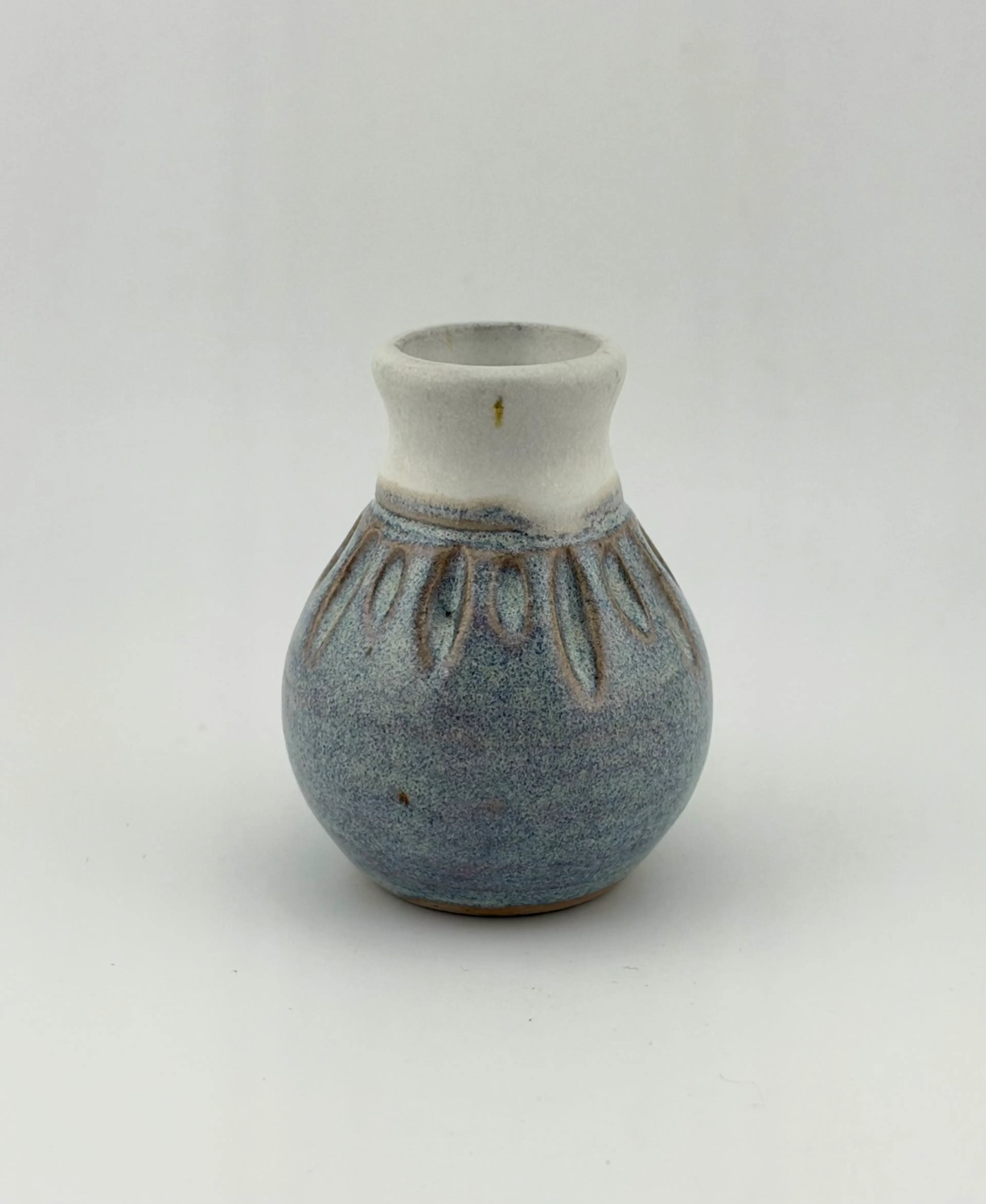Image 4 of 8