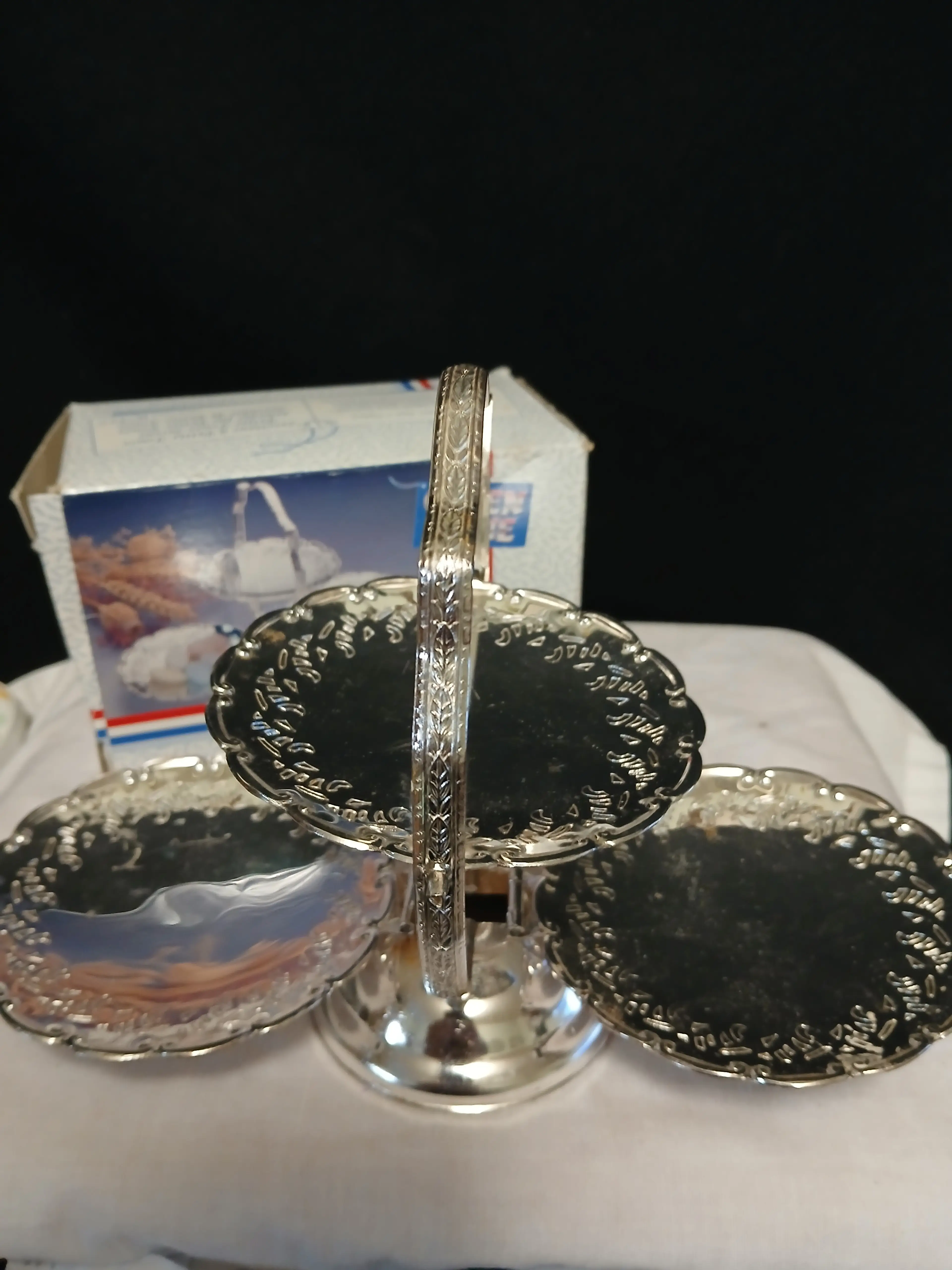 Image 1 of 10