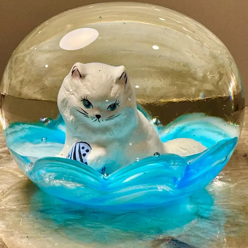 😻 Vintage Joe St. Clair Persian Cat Paperweight, American art glass studio St. Clair Glass Works & signed Nonie