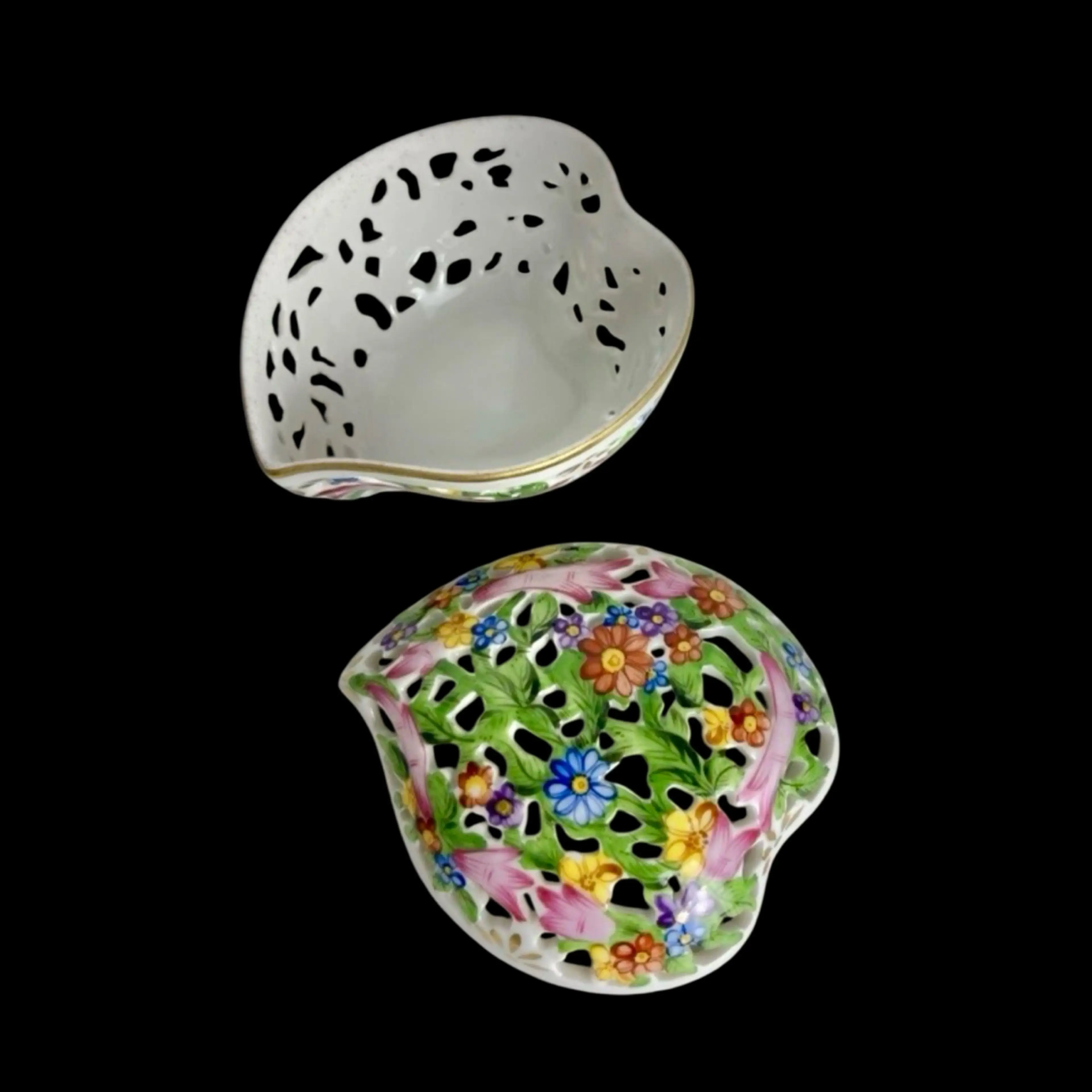 Image 4 of 4