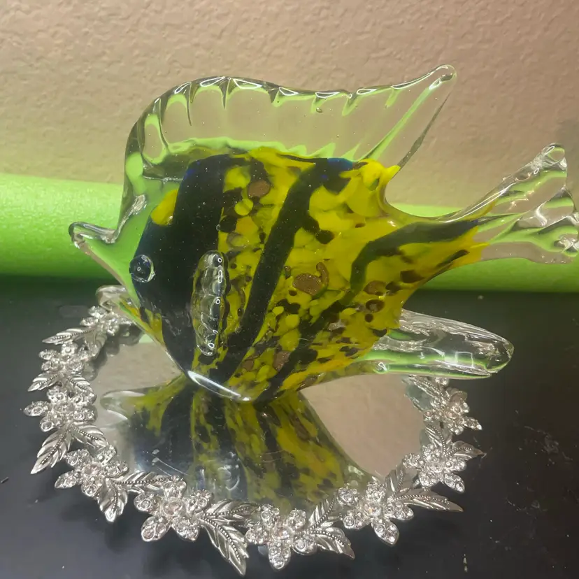 Gorgeous 8” Wide Art Glass Fish with gold Aventurine & marbled patterning.