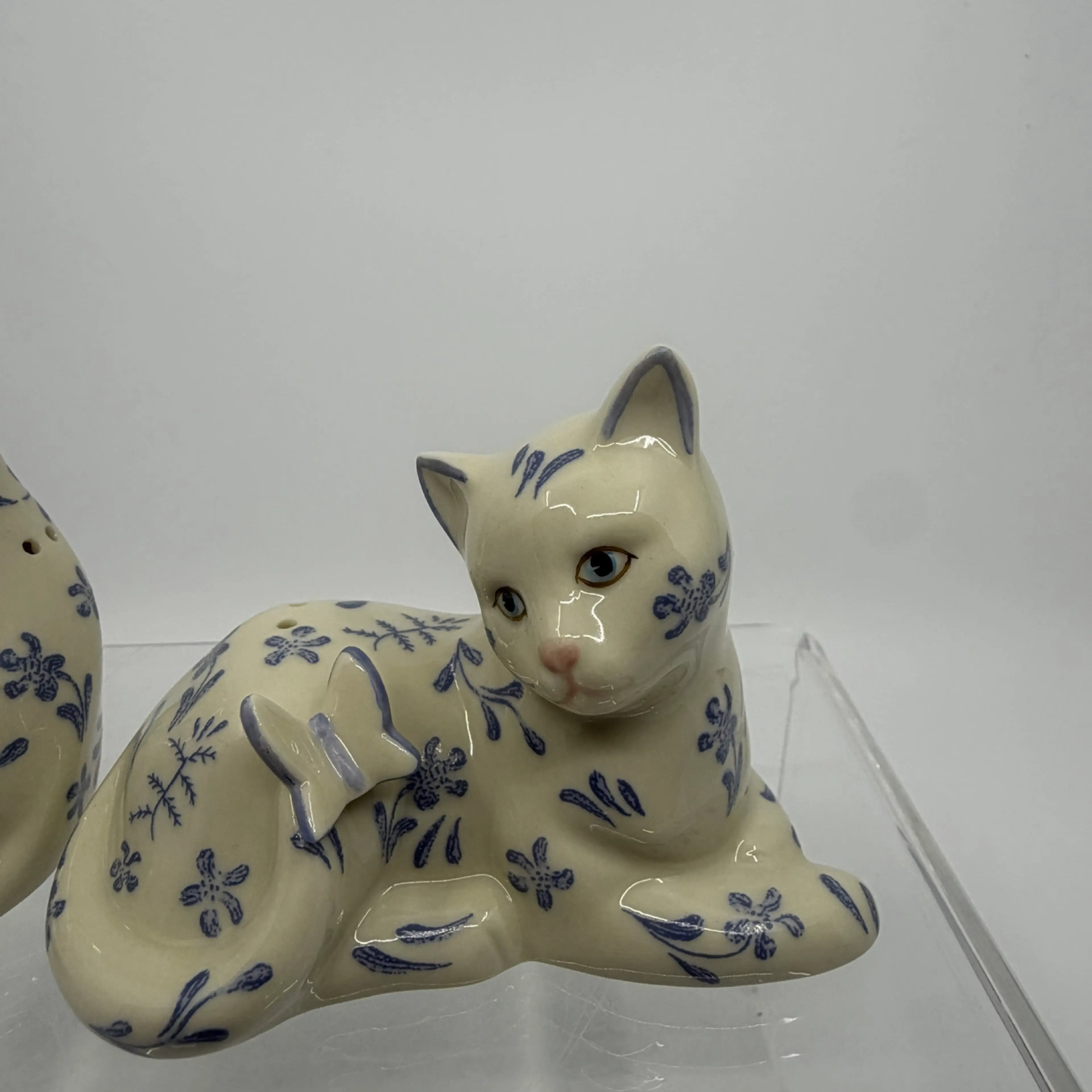 Image 3 of 9