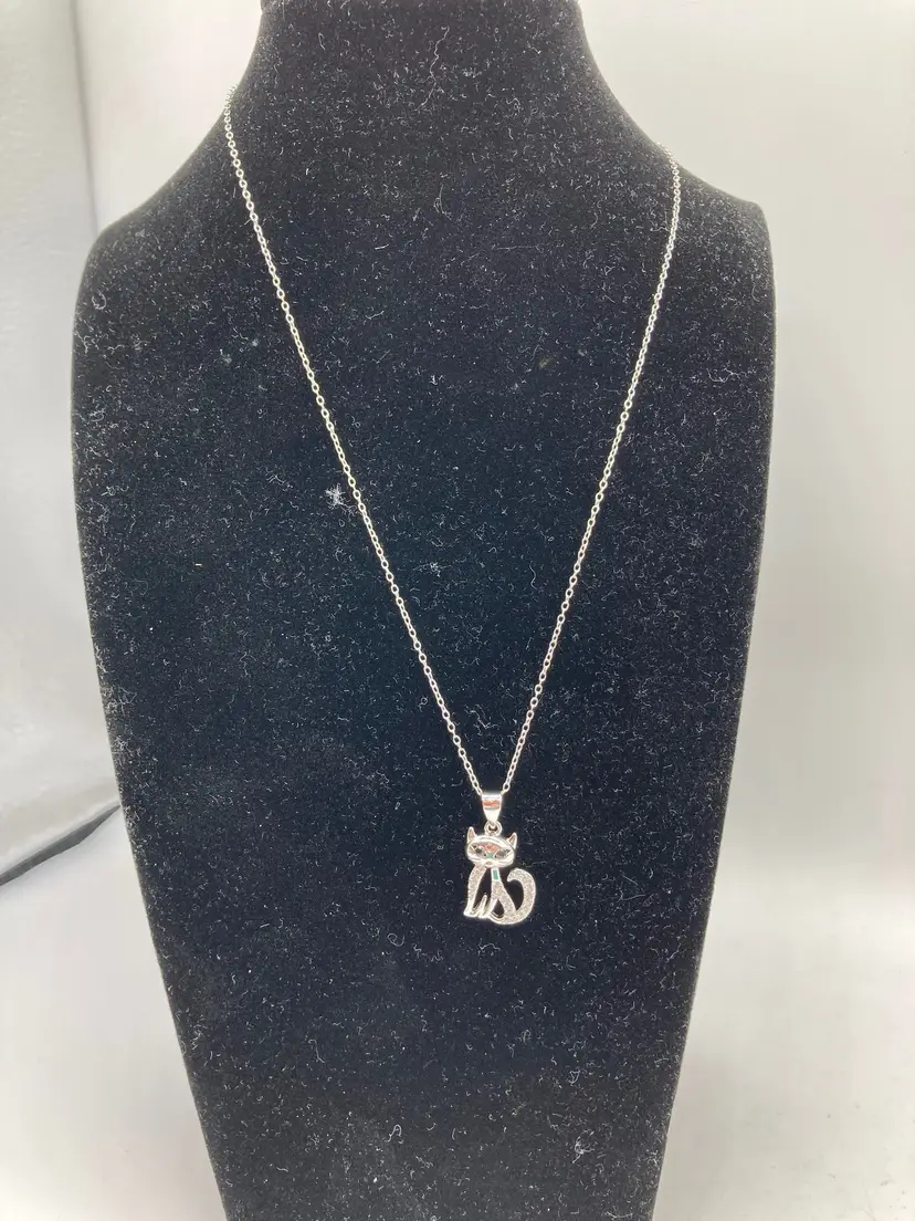 CAT NECKLACE PENDANT LAB CREATED DIAMONDS / 925 STERLING SILVER 11MM BY 17MM