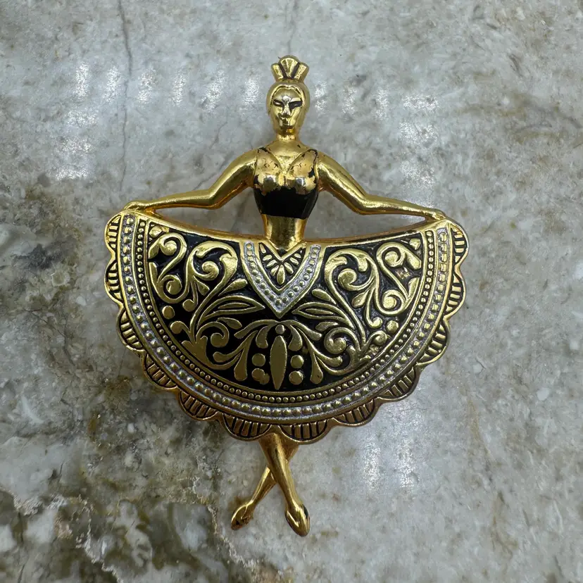 Vintage Mid-Century Toledo Damascene Ballerina Brooch Pin, Gold Tone Enamel, Unsigned Spain