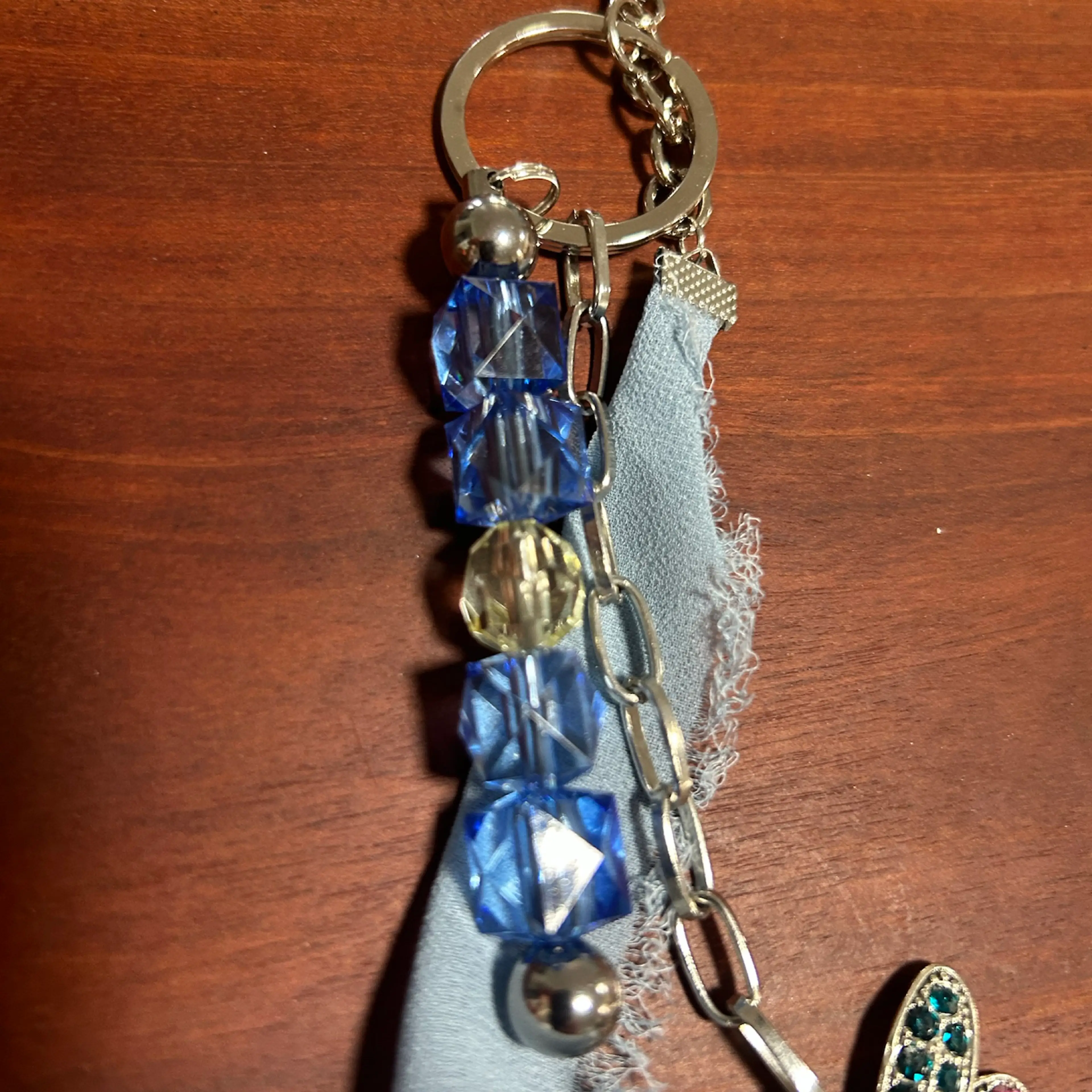 Image 4 of 5
