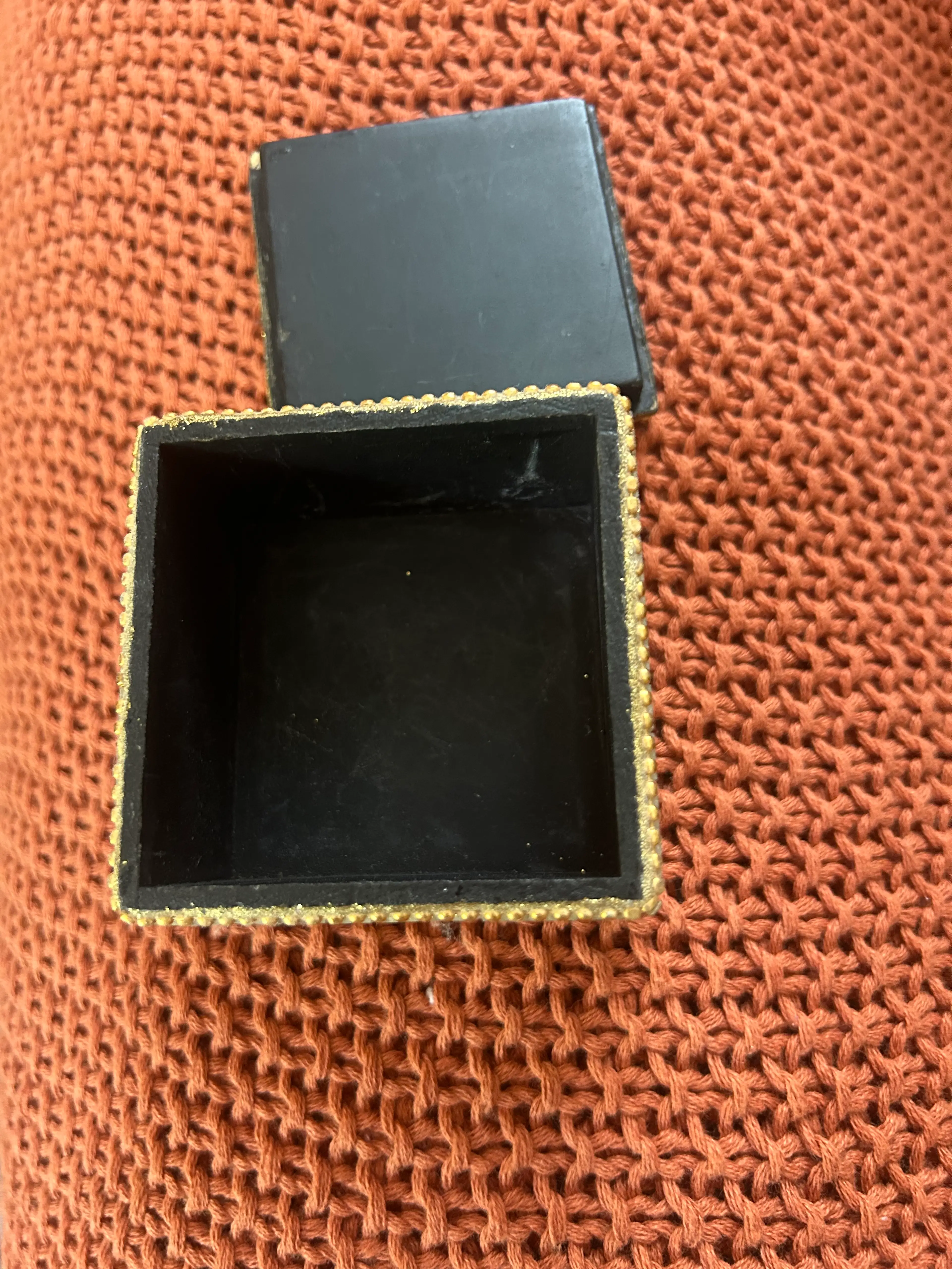 Image 2 of 3