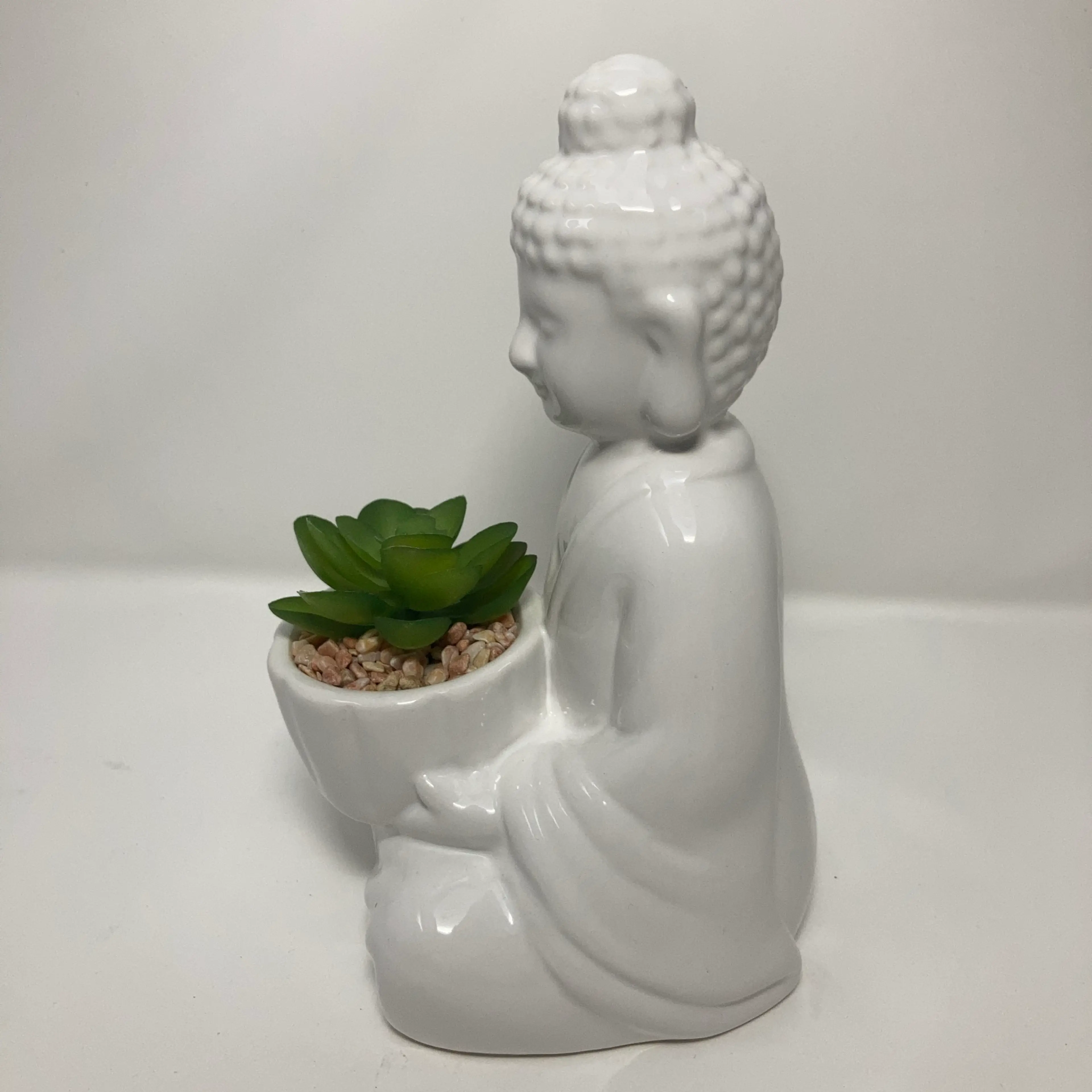 Image 5 of 14