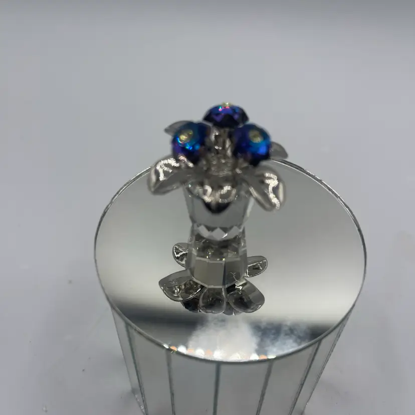 Swarovski Happy Flowers Crystal Memories Primula Flower Rhodium Blue Retired