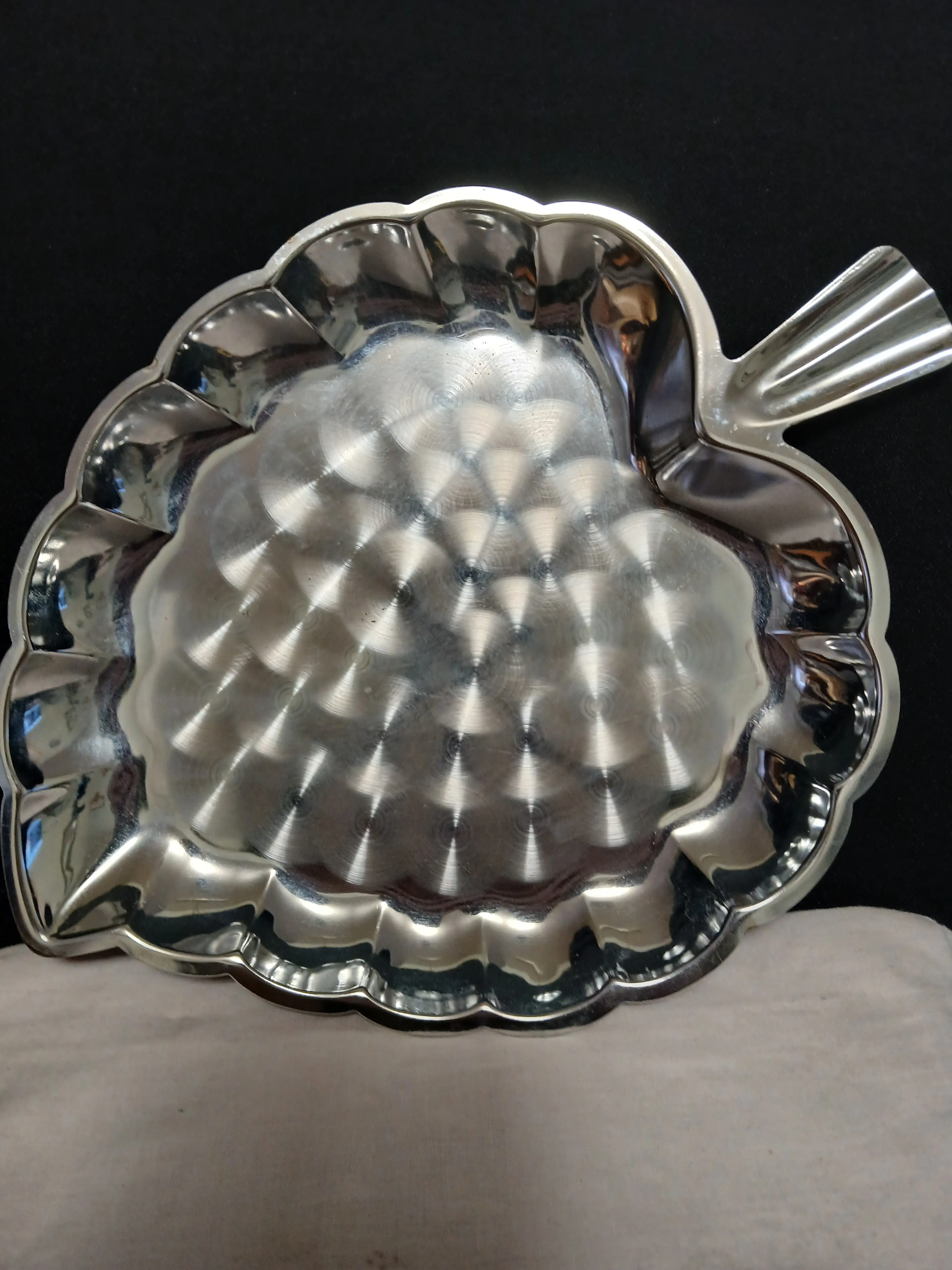 Image 1 of 5