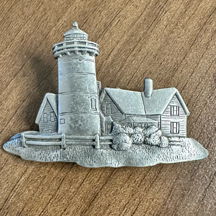 JJ Brooch Lighthouse And House Pewter-Tone