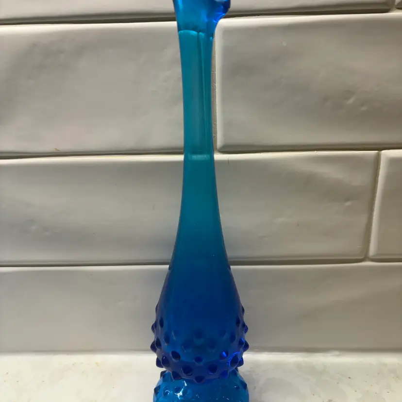 Vtg Fenton Blue Hobnail Bud Vase - Colonial Jack in the Pulpit - Swung Glass