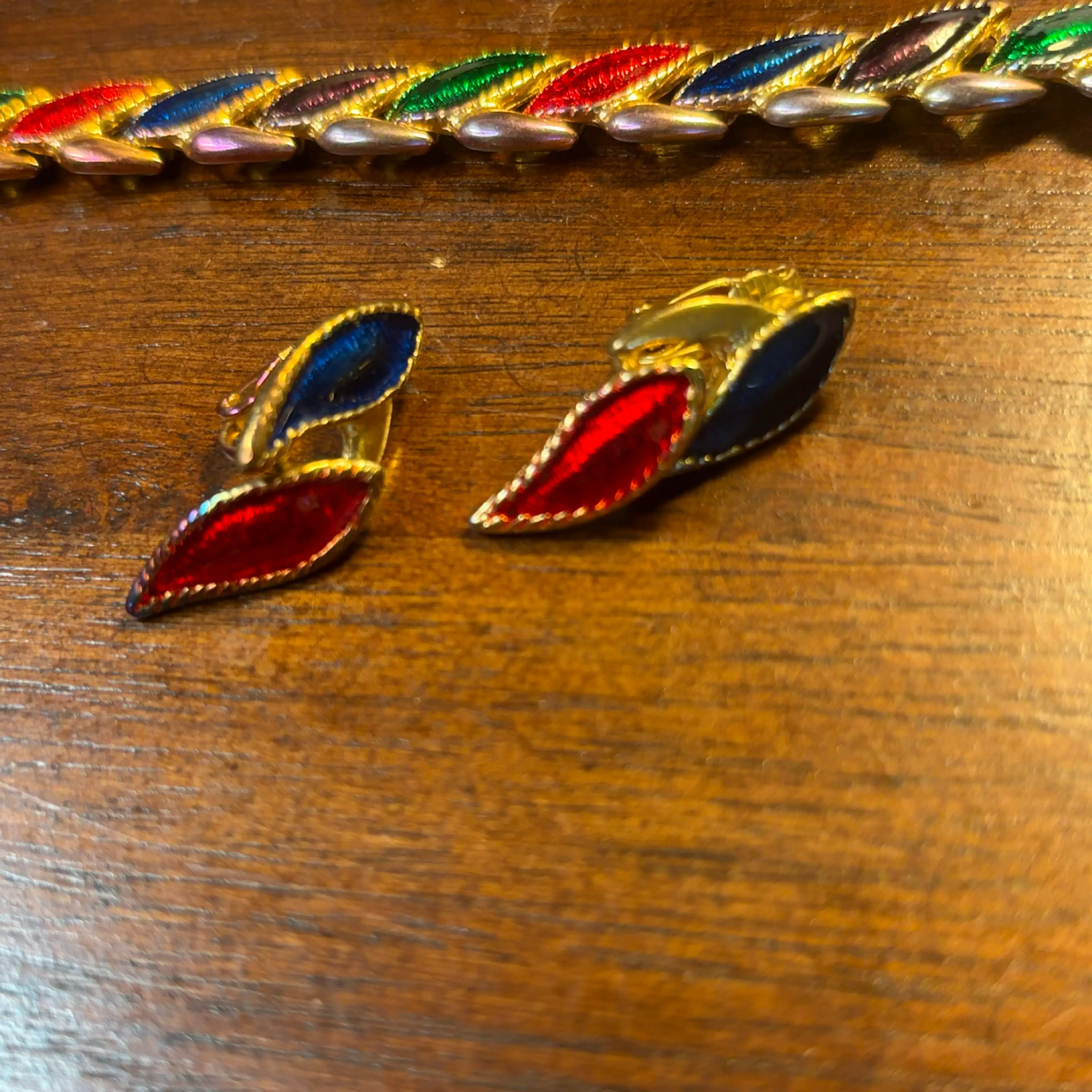 Image 2 of 2
