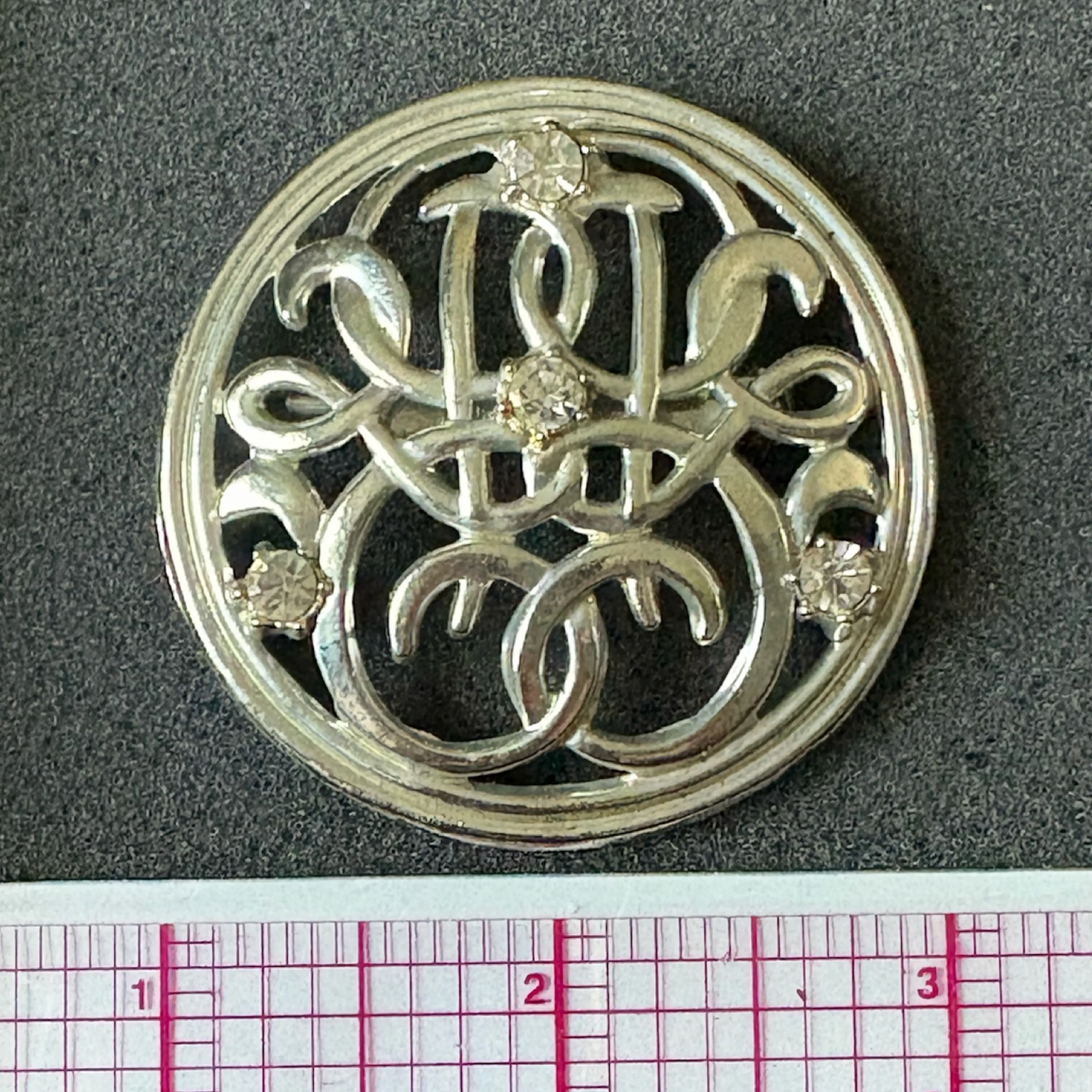 Image 1 of 2