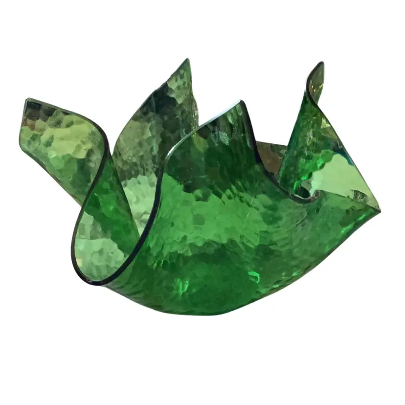 Amazing Vintage MCM Green Art Glass 4 Tip Flemish Pattern Handkerchief Vase/Bowl/Candleholder