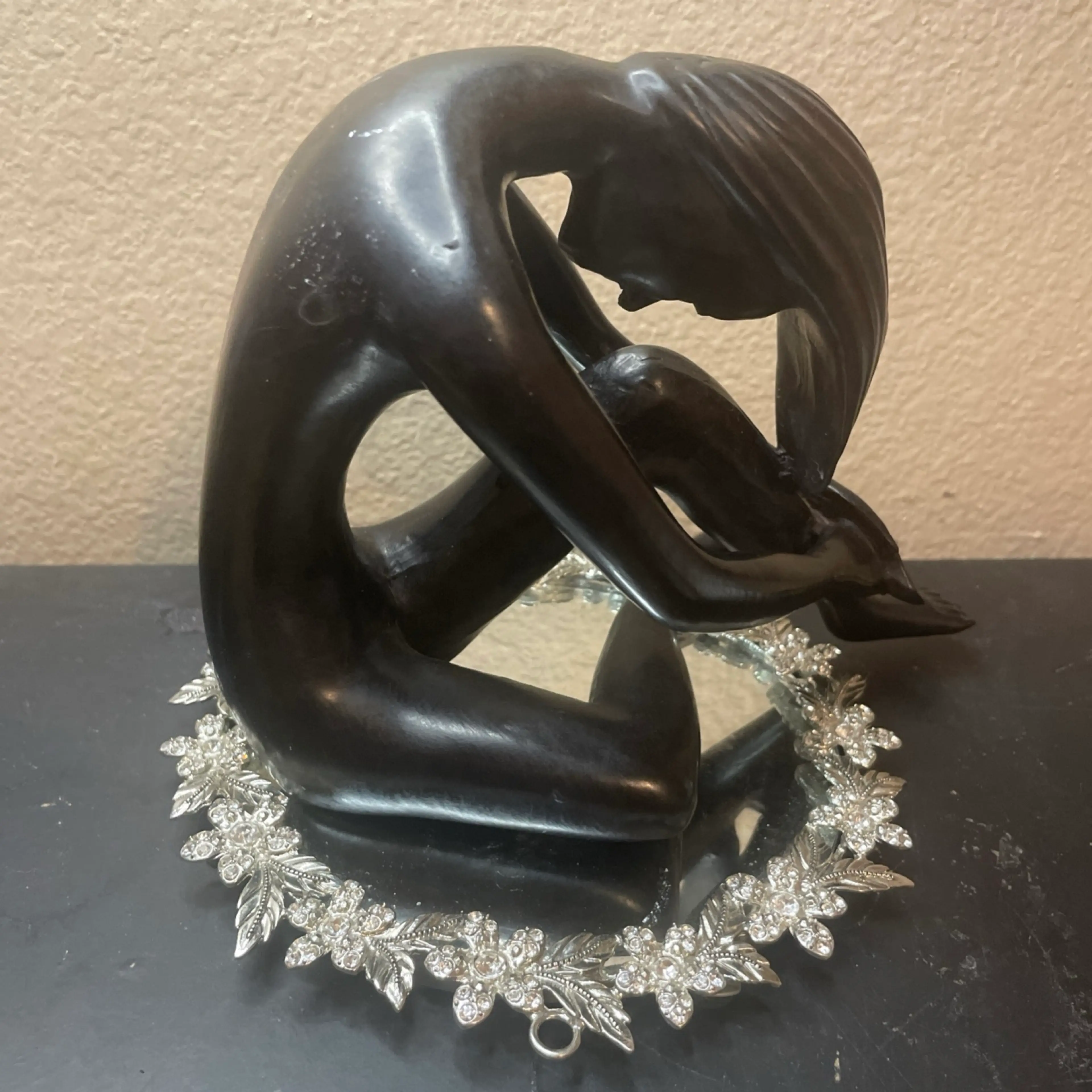 Image 3 of 8