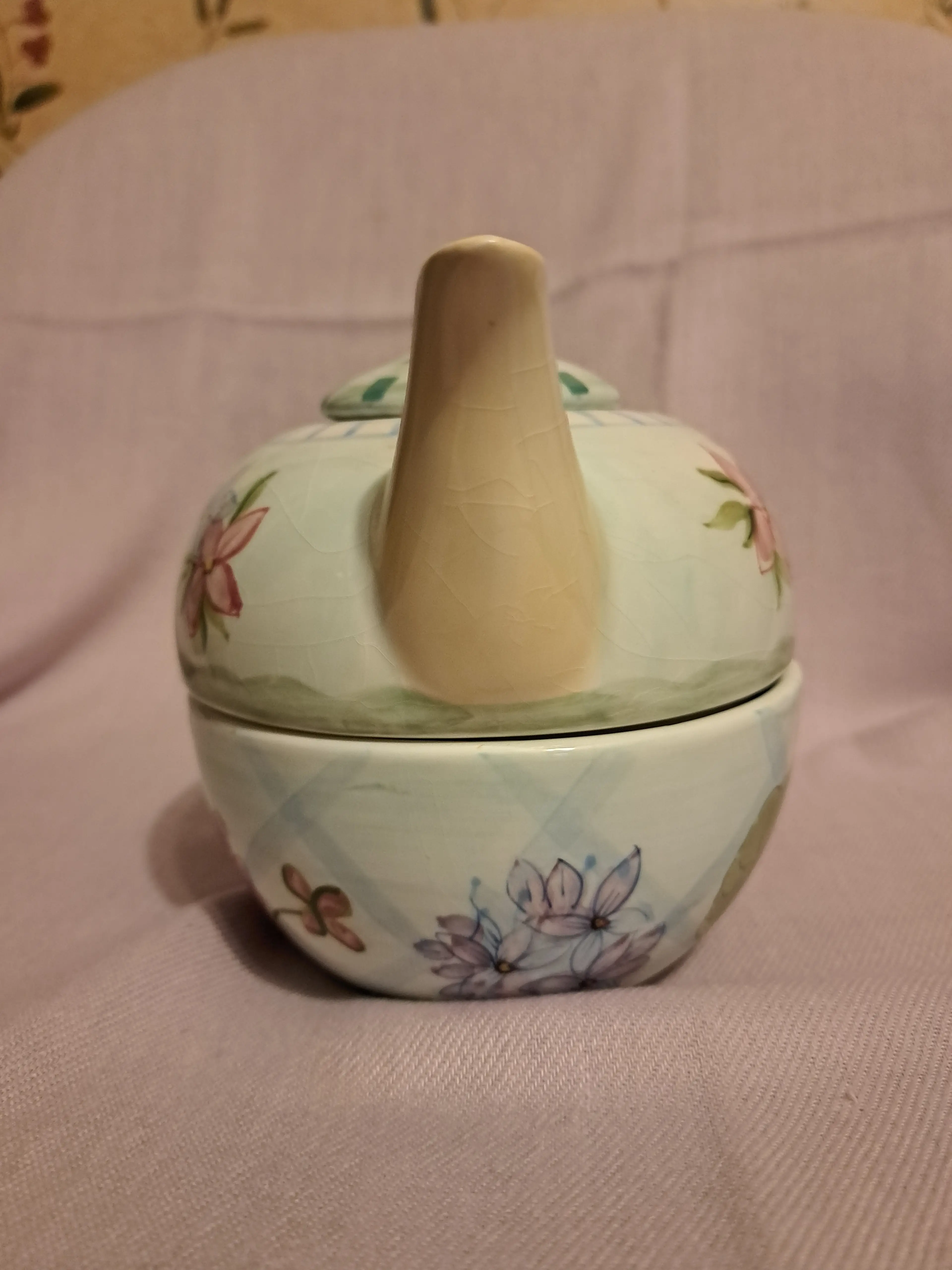 Image 2 of 8