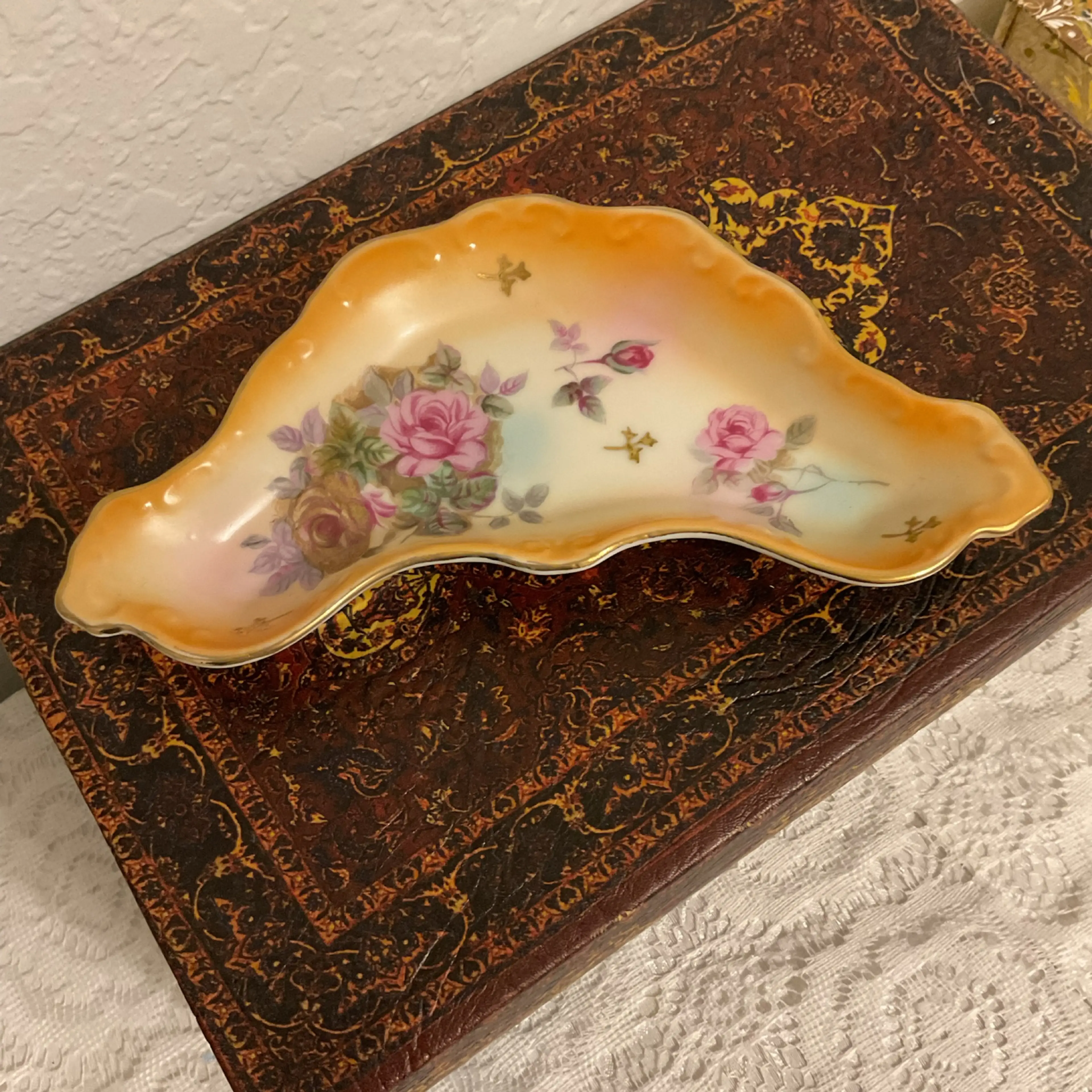 Image 1 of 3