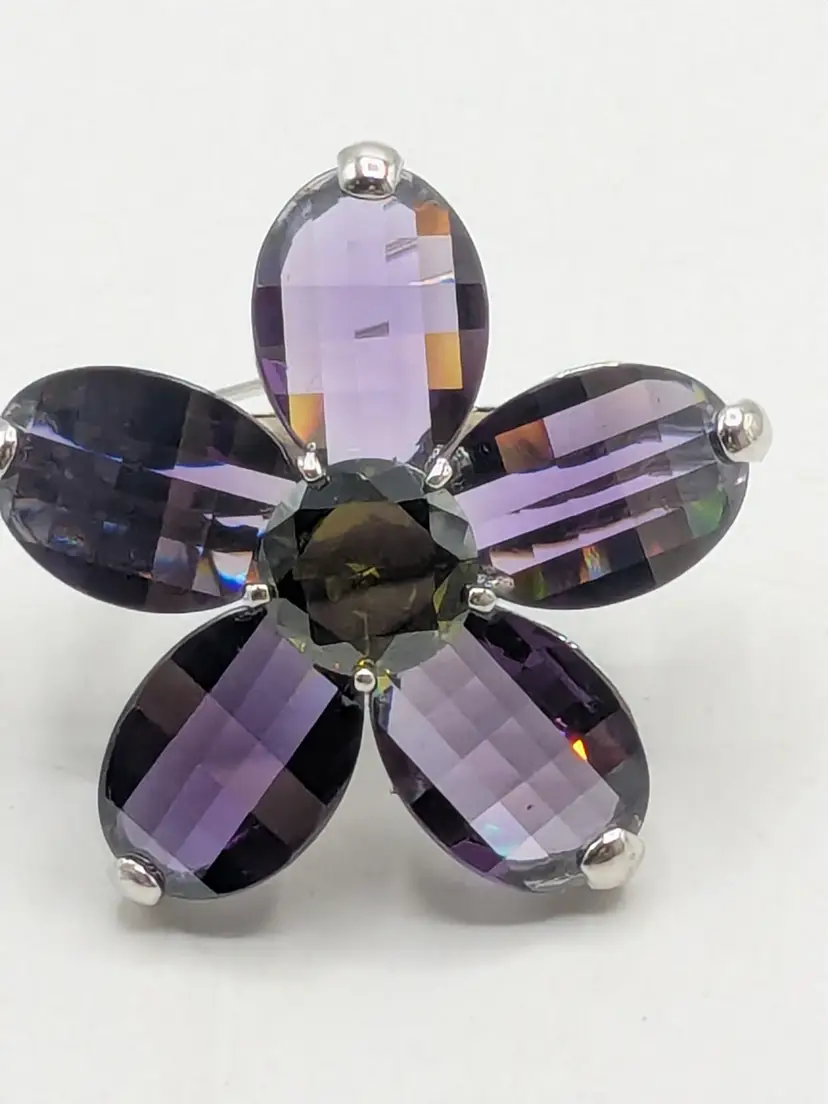 Silver Tone Purple Faceted Glass Flower Brooch NWOT