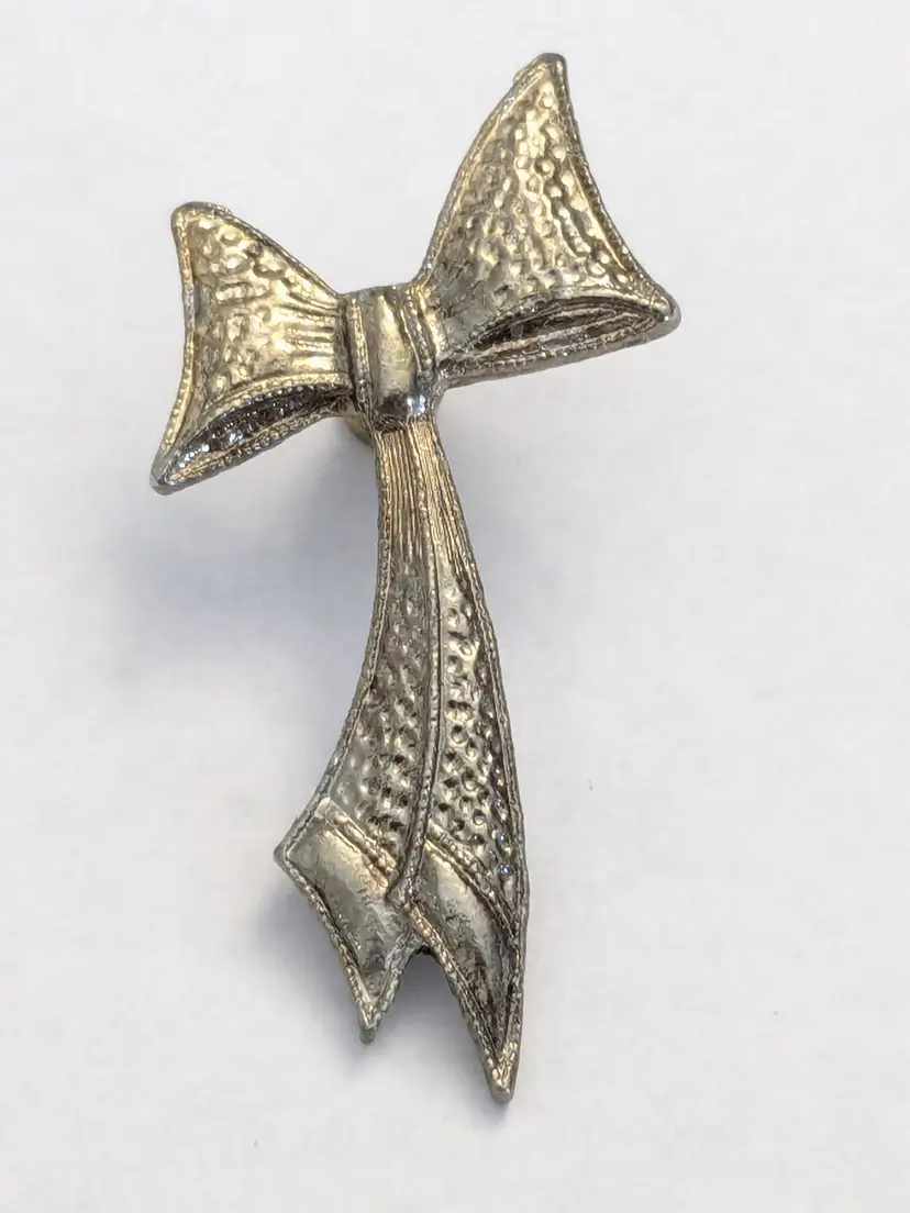 Vintage Gold Tone Textured Bow Pin Jewelry