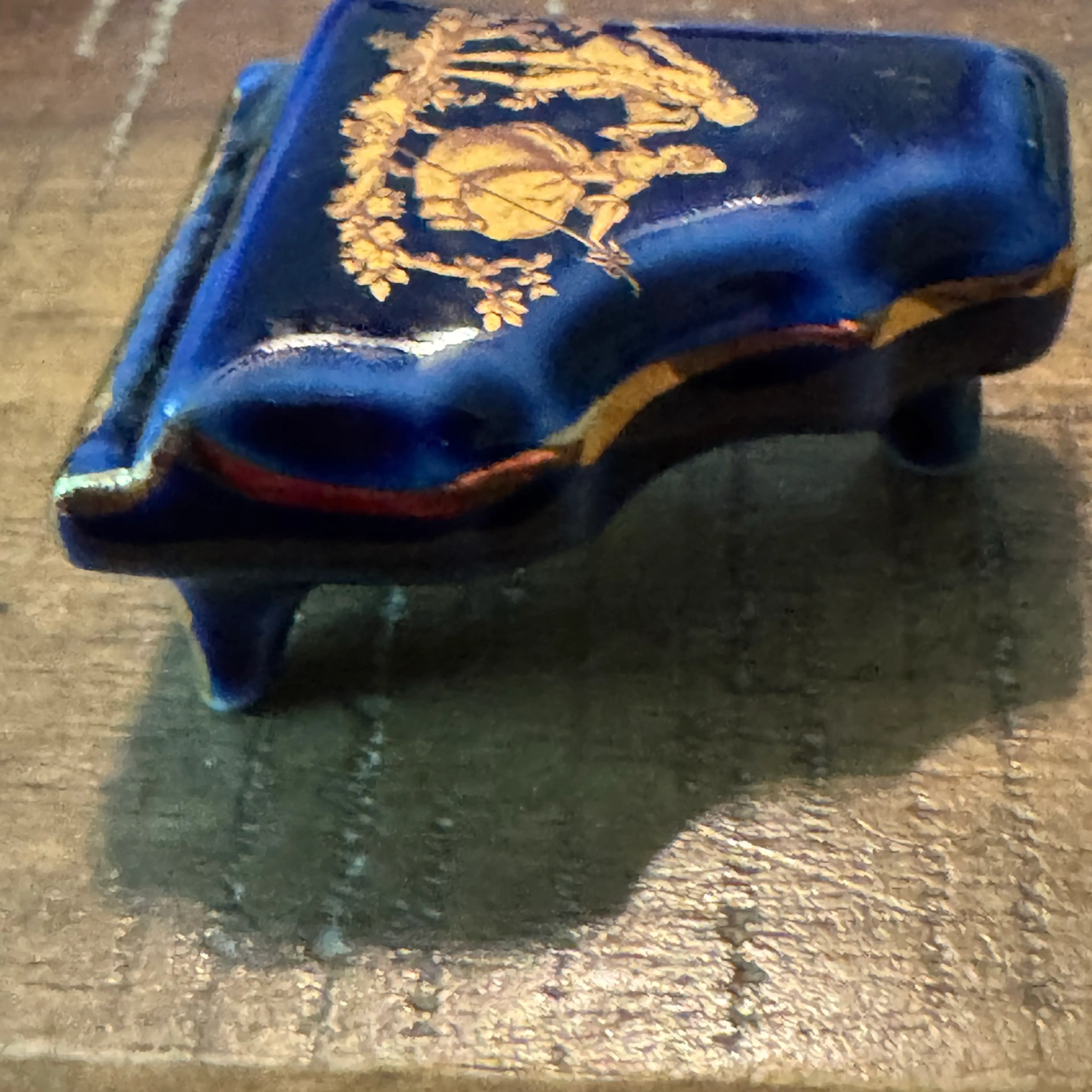 Image 3 of 6