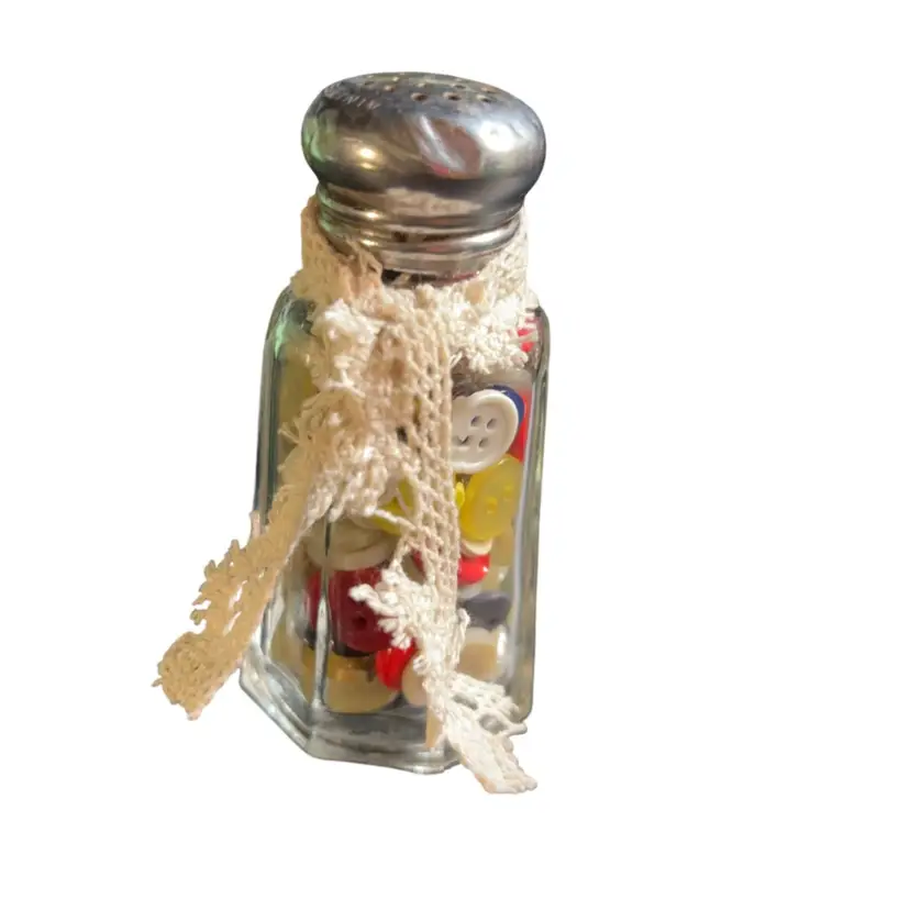 Shaker With Buttons(tall)