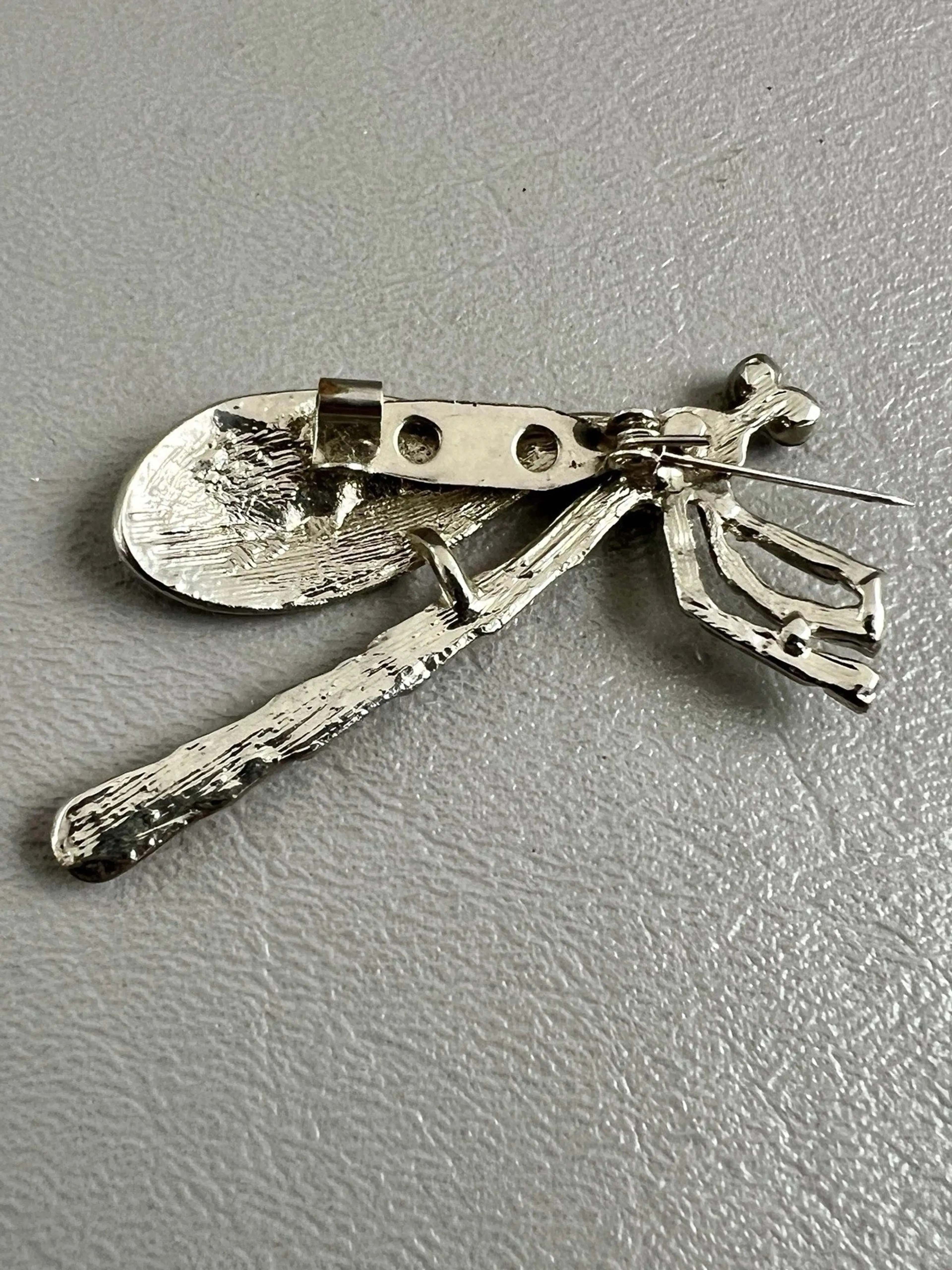 Image 4 of 4