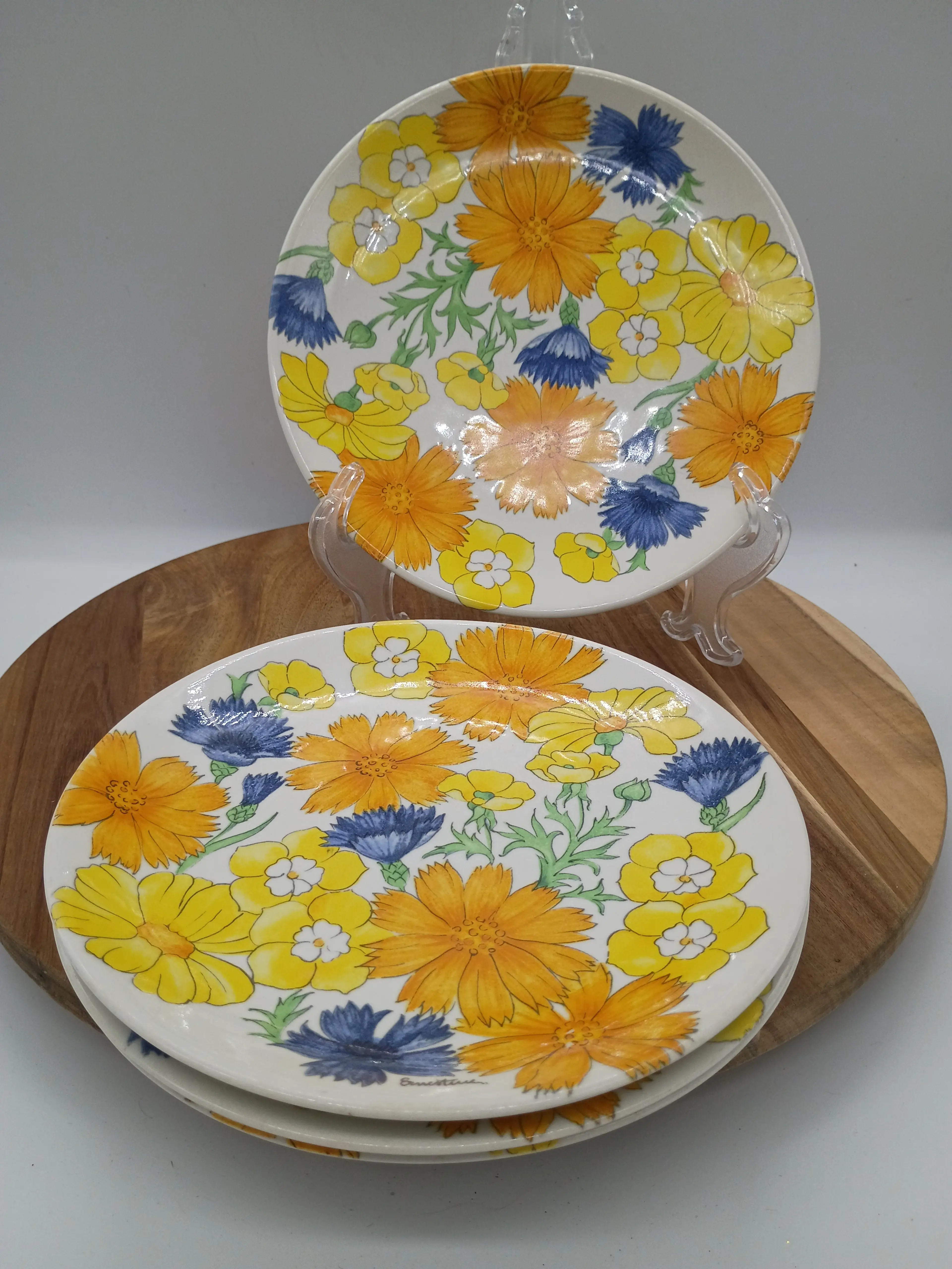 Image 1 of 3