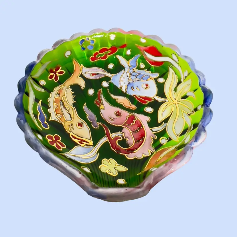 #189- Glass Trinket Dish Hand Painted Enamel Cloisonné Fish Green Glass Shell
By Jose Cire Royo
Spain 1941-1969
