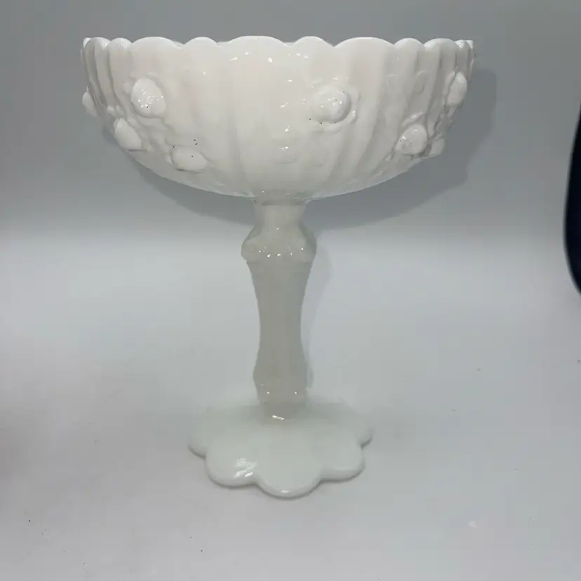 Fenton Glass Compote Candy Dish Bowl Cabbage Rose White Milk Glass 7.5"