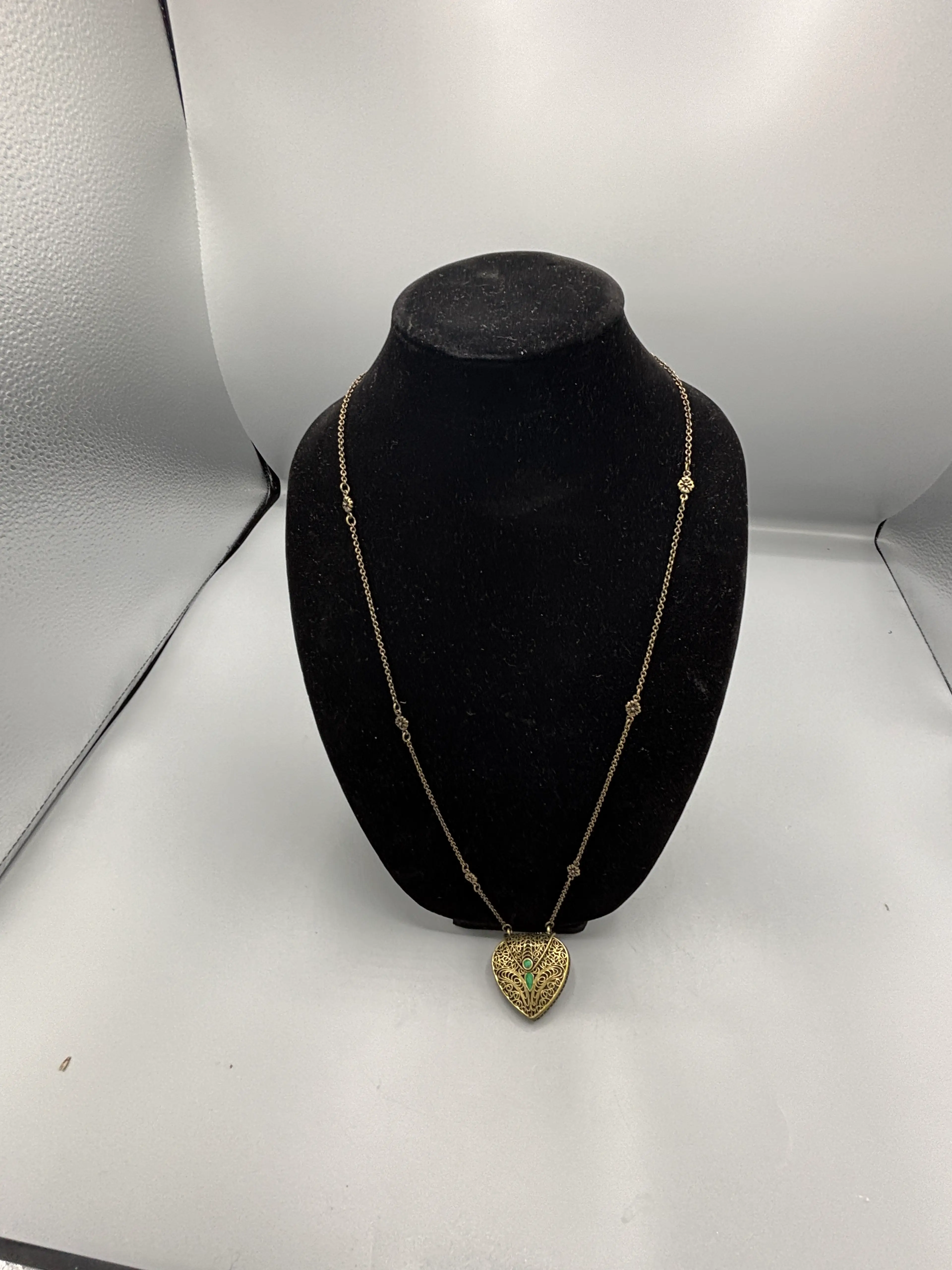 Image 2 of 3