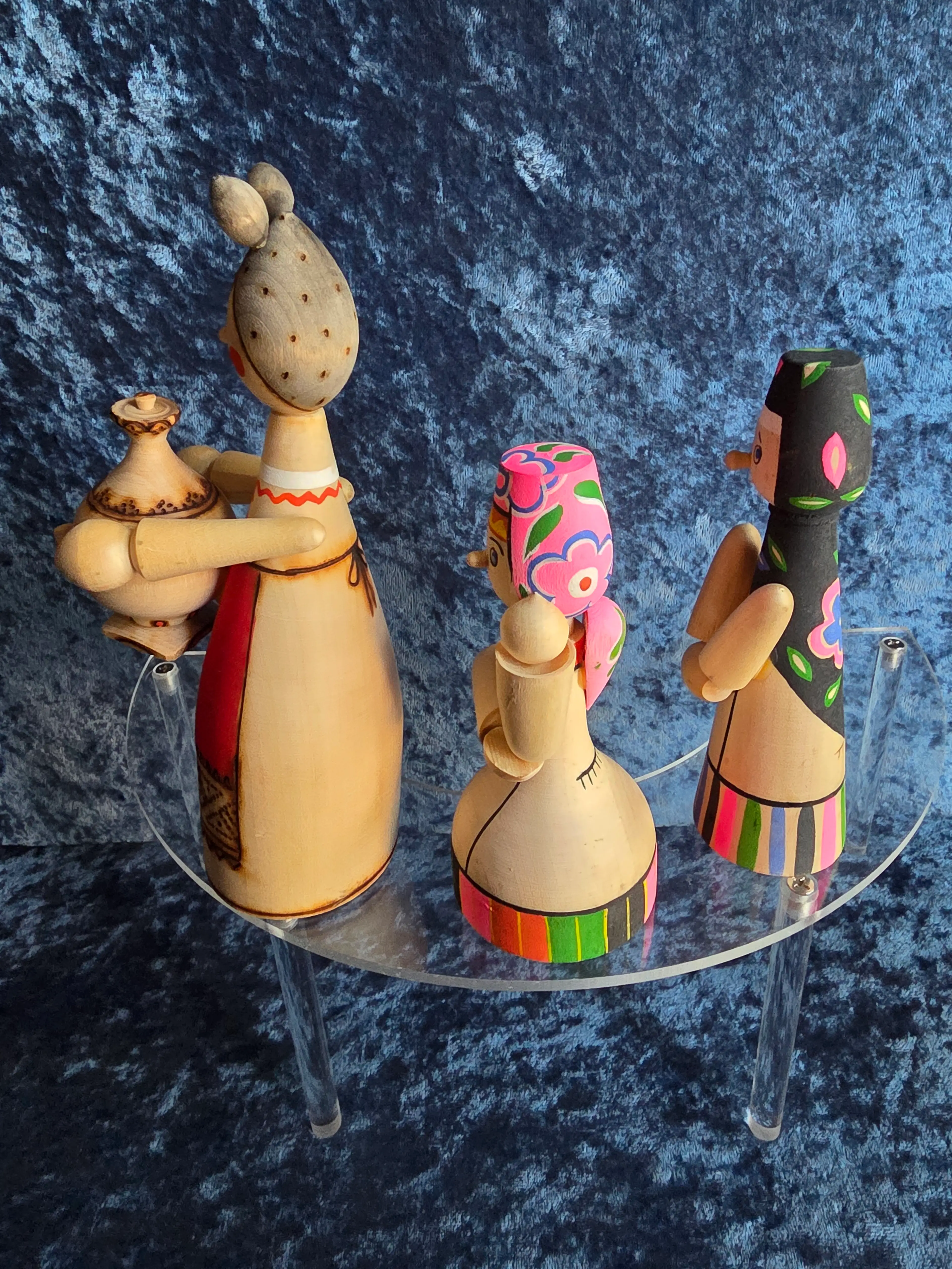 Image 4 of 16
