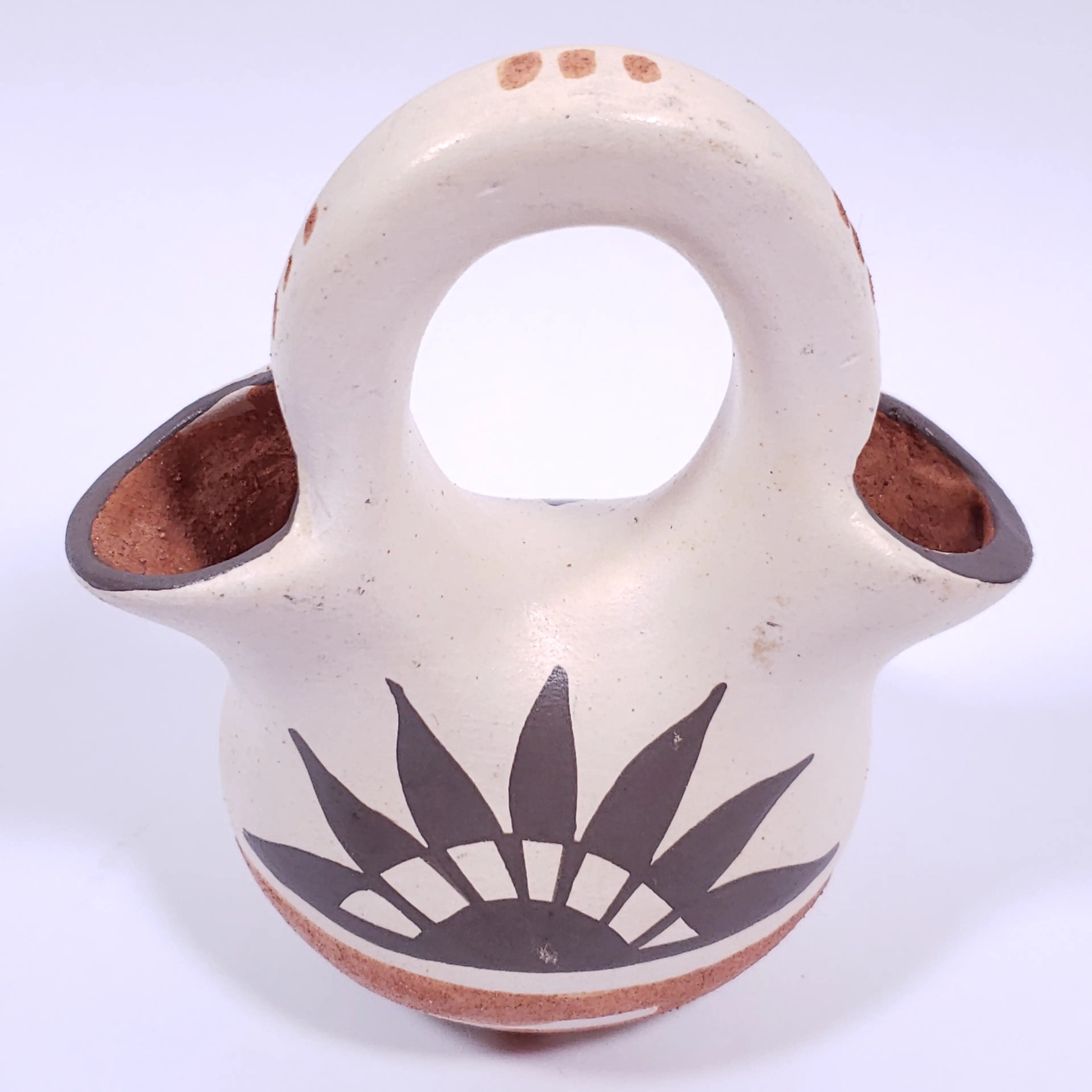 Image 2 of 19