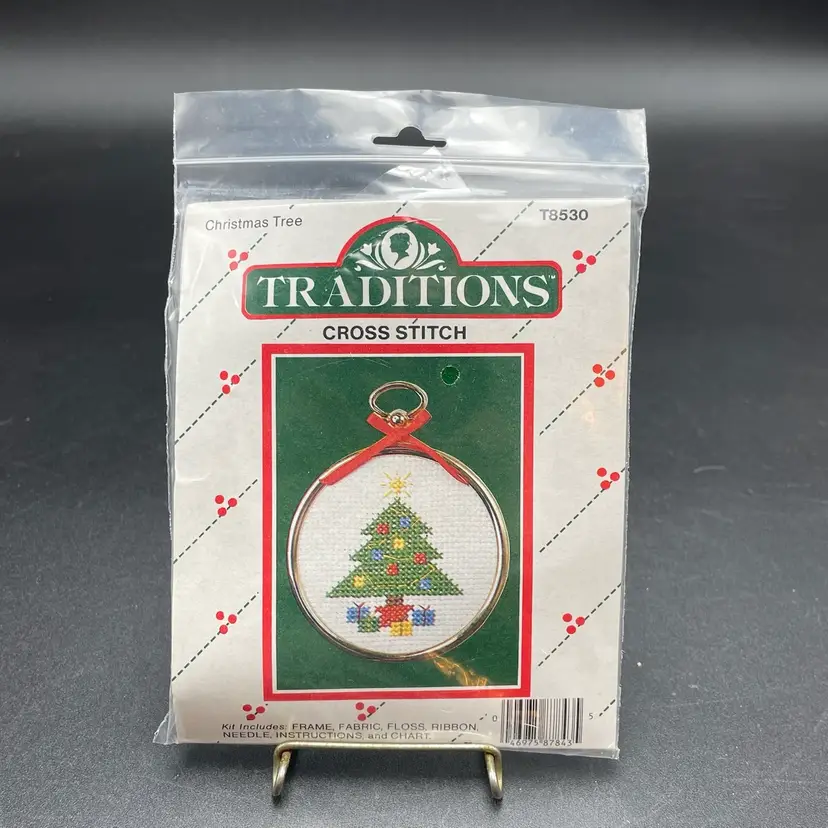 Traditions Cross Stitch Kit Christmas Tree T8530 VTG Original Package