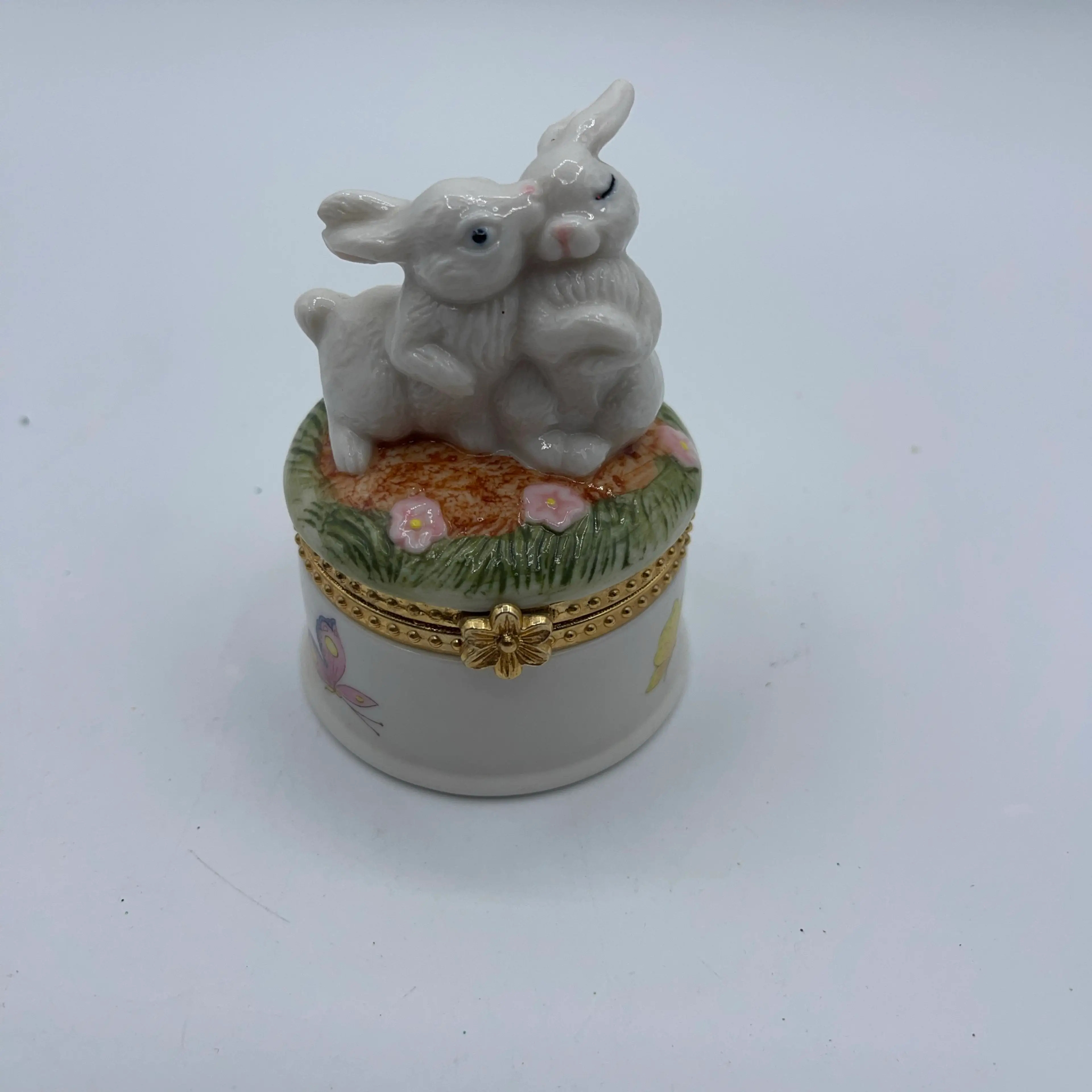 Image 1 of 7