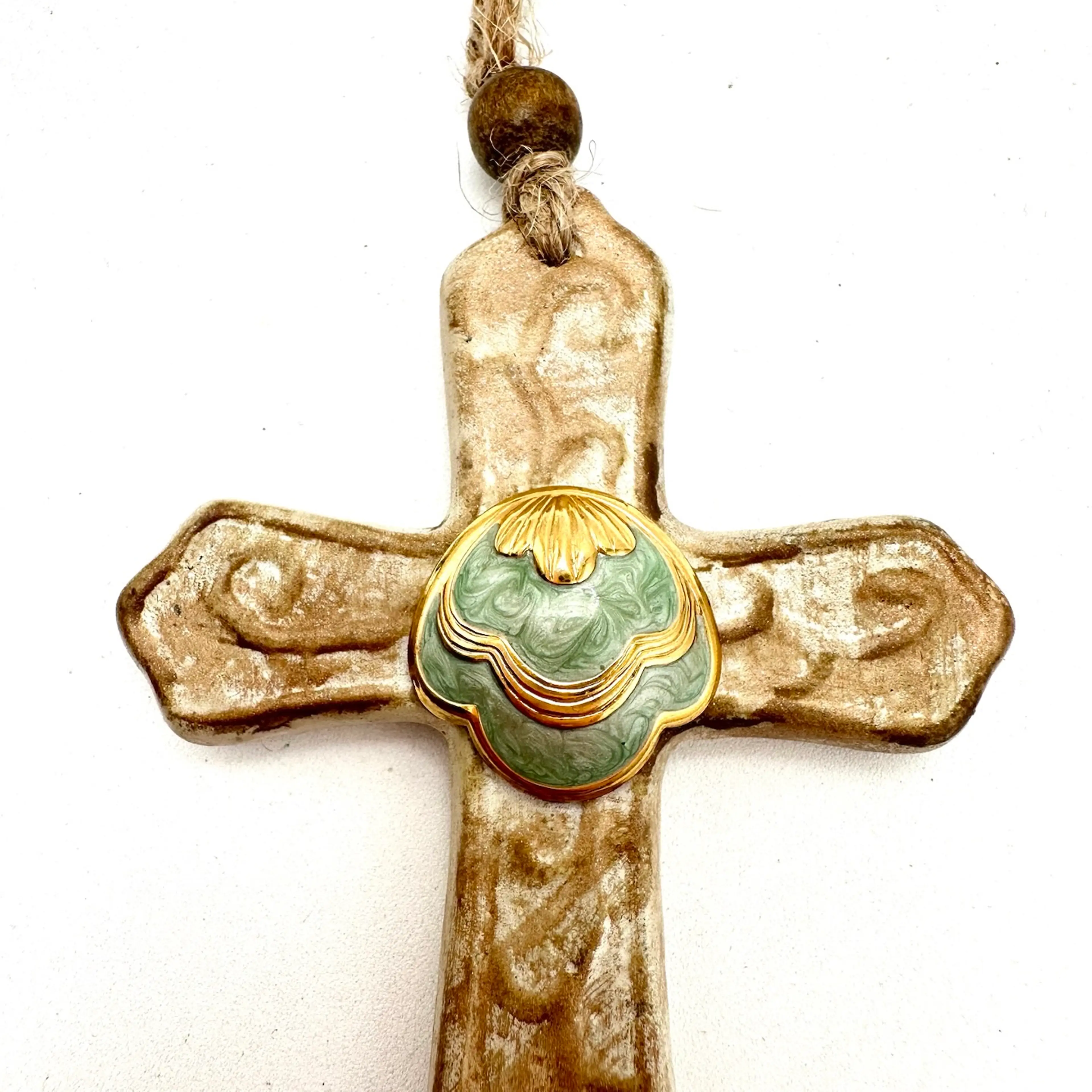 Image 2 of 6