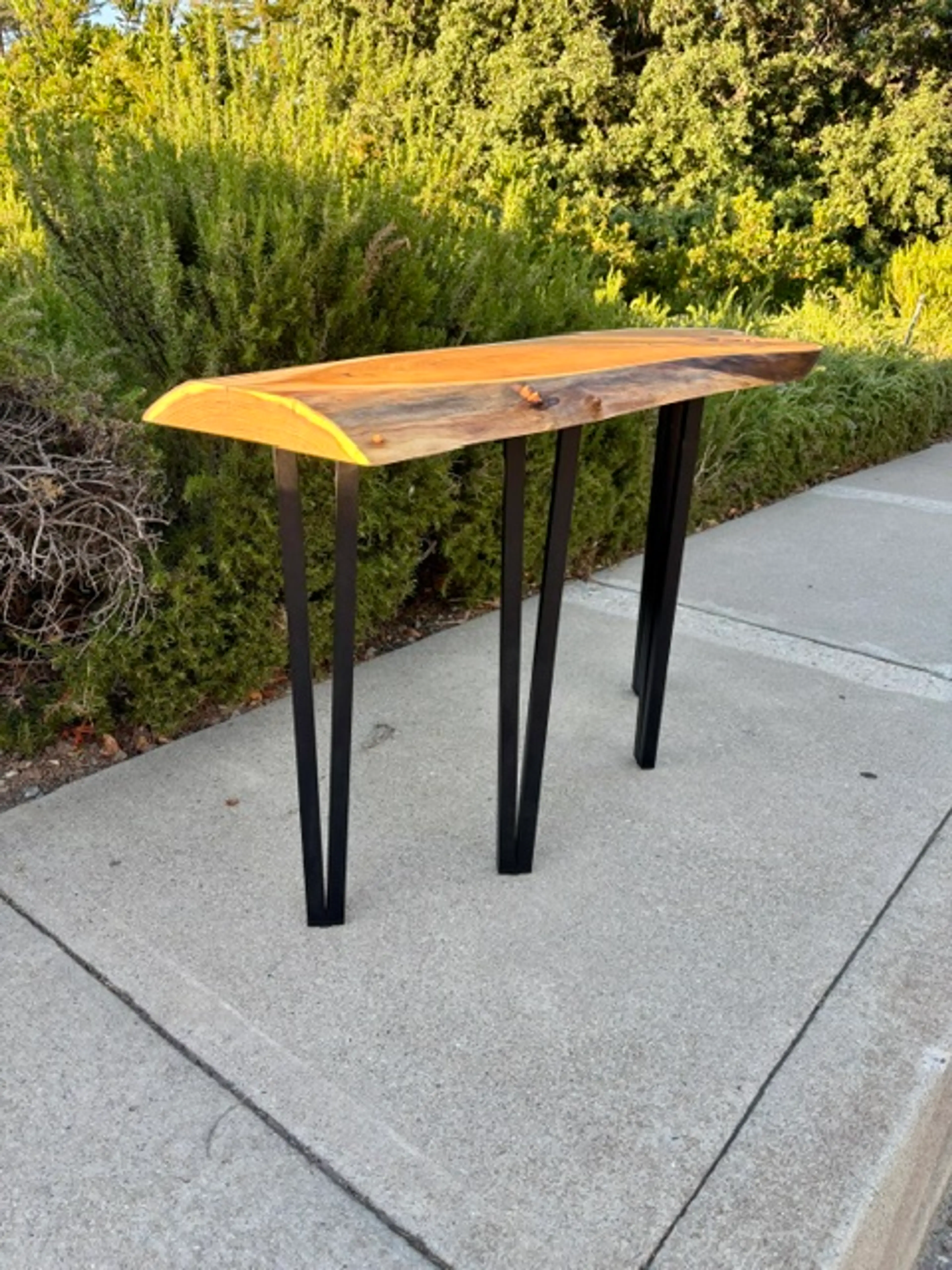 Image 3 of 6
