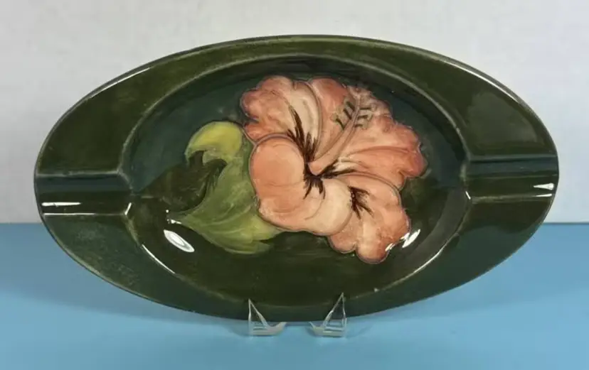 Moorcroft Floral/Hibiscus Ashtray / Decorative Dish