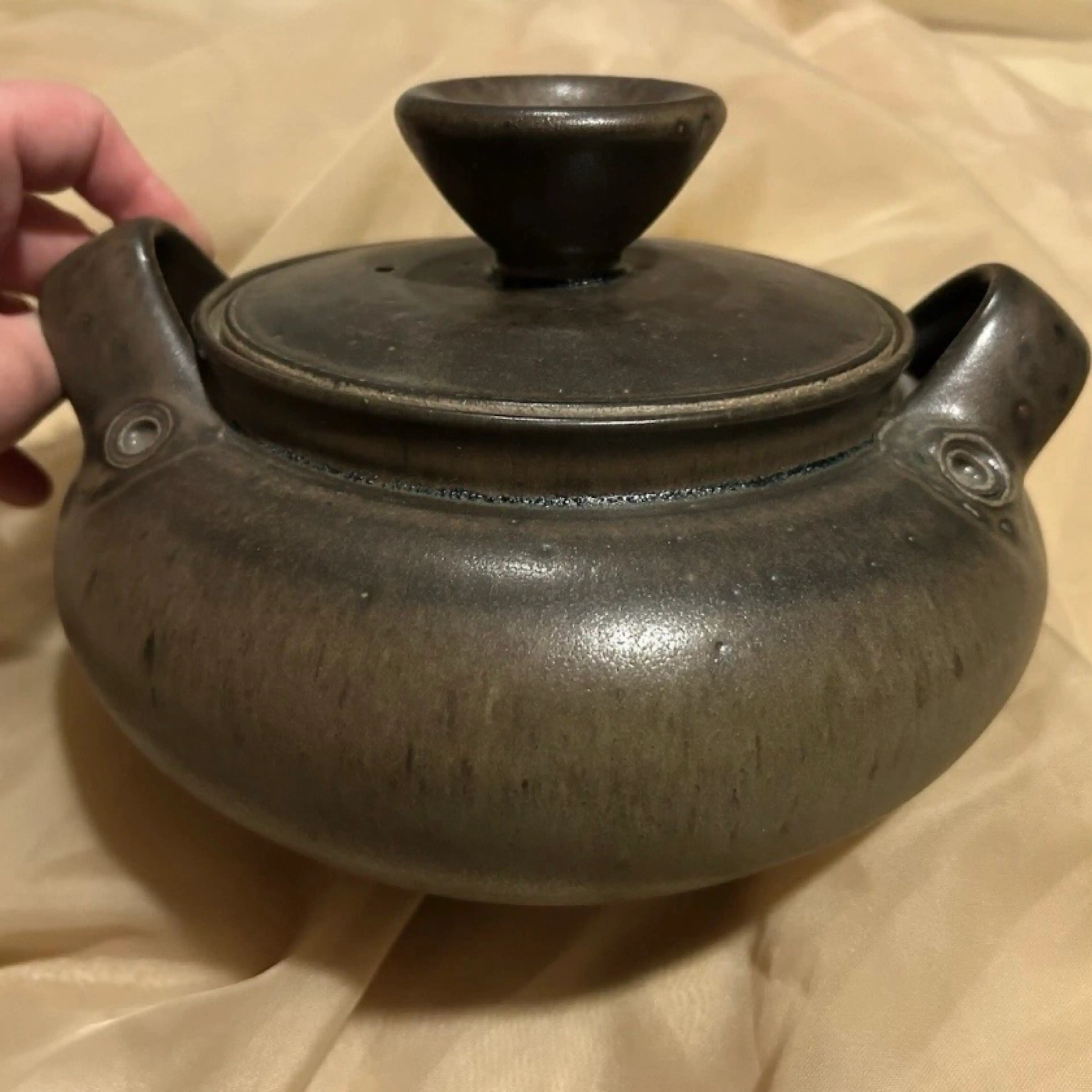 Image 2 of 6